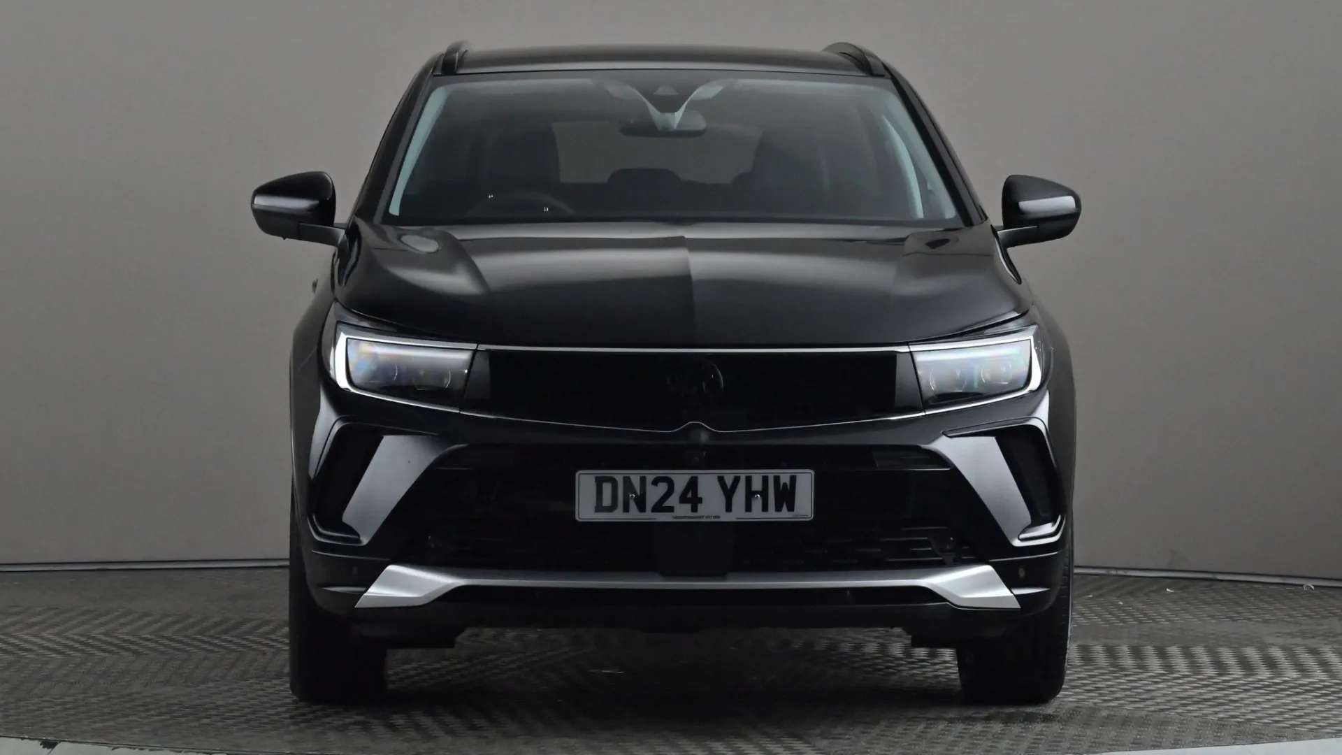 A 2024 VAUXHALL GRANDLAND 1.2 Turbo Ultimate Auto A 2024 VAUXHALL GRANDLAND 1.2 Turbo Ultimate Auto