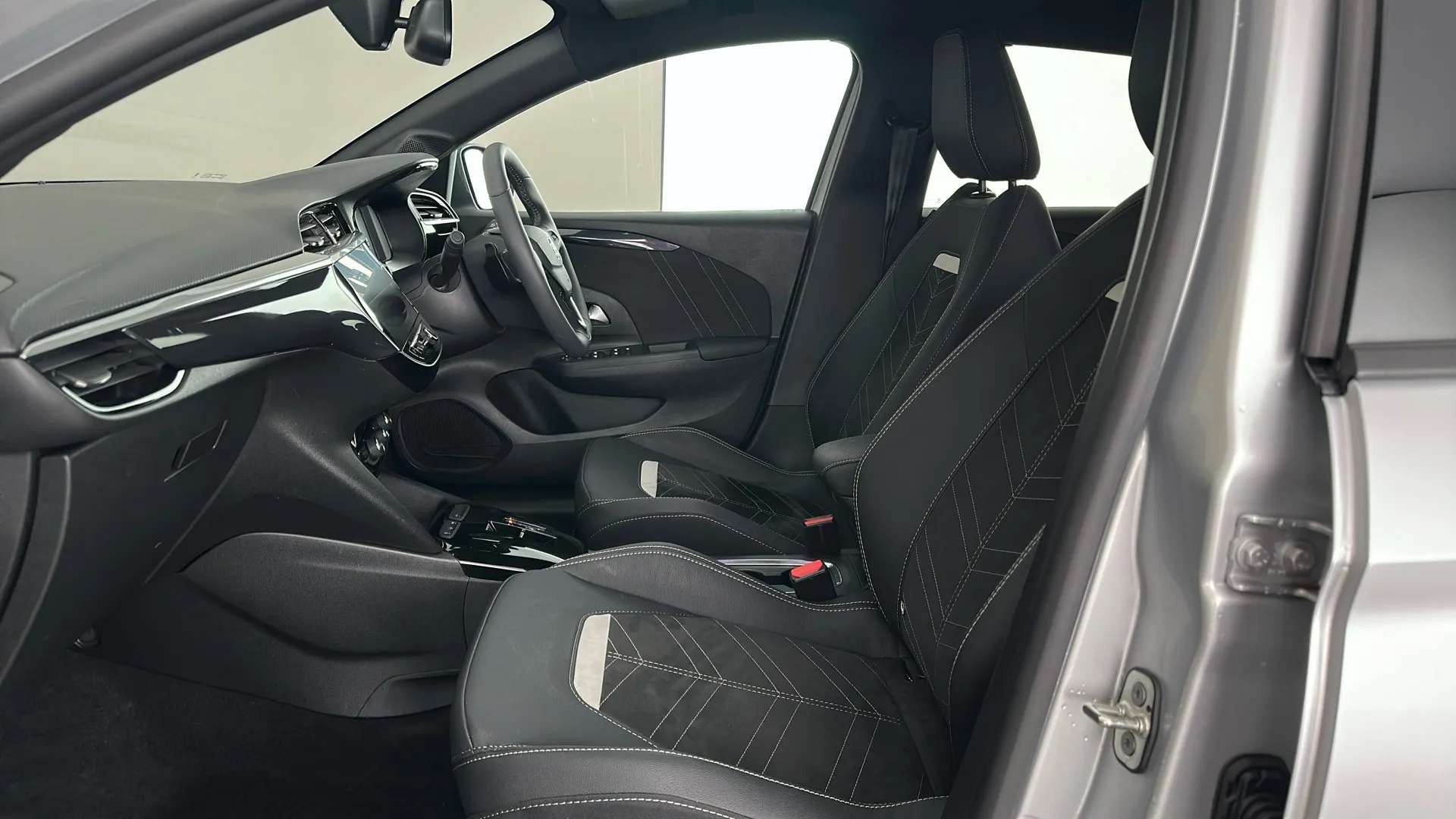 2024 VAUXHALL CORSA 2024 VAUXHALL CORSA