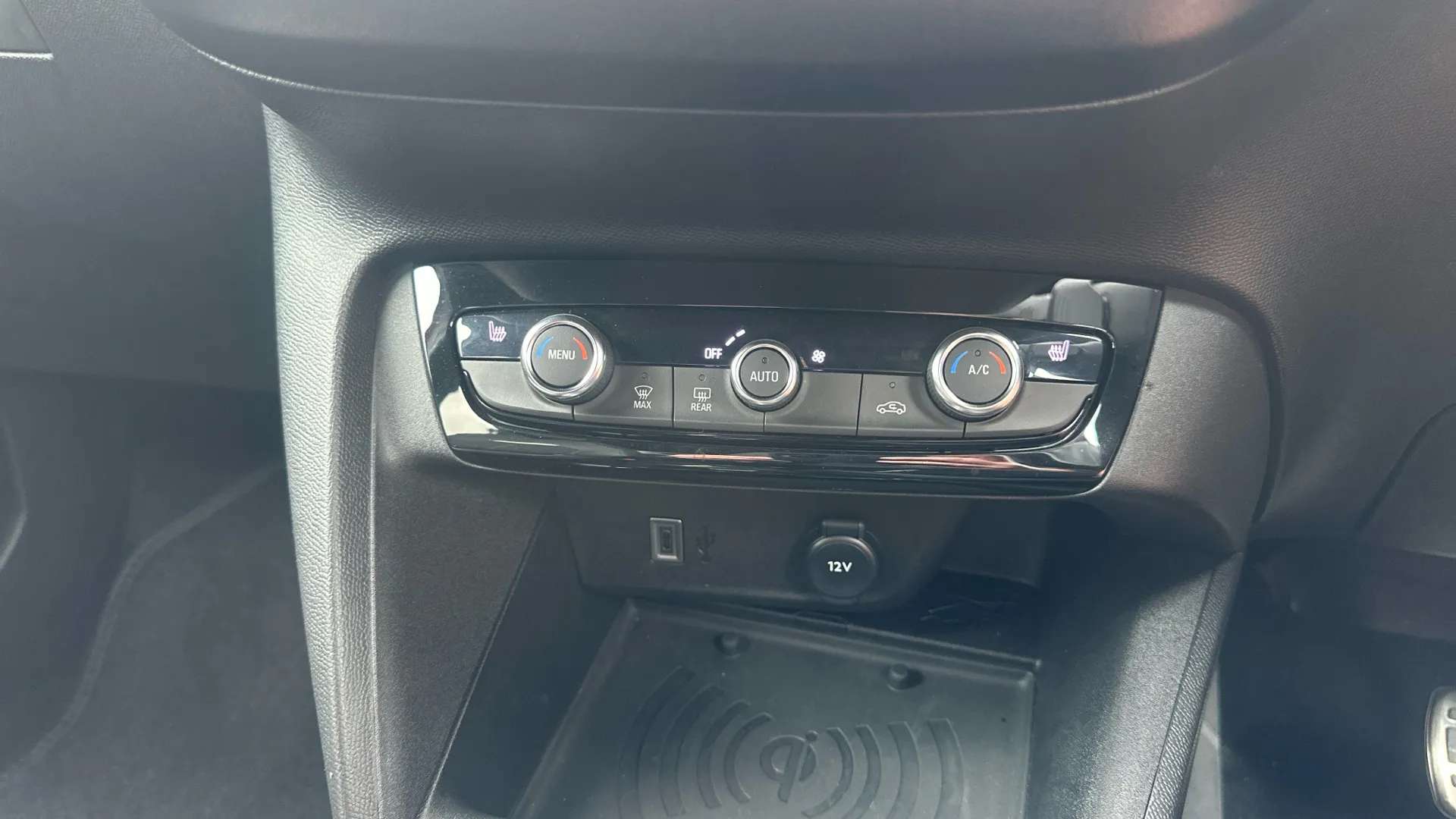2024 VAUXHALL CORSA 2024 VAUXHALL CORSA
