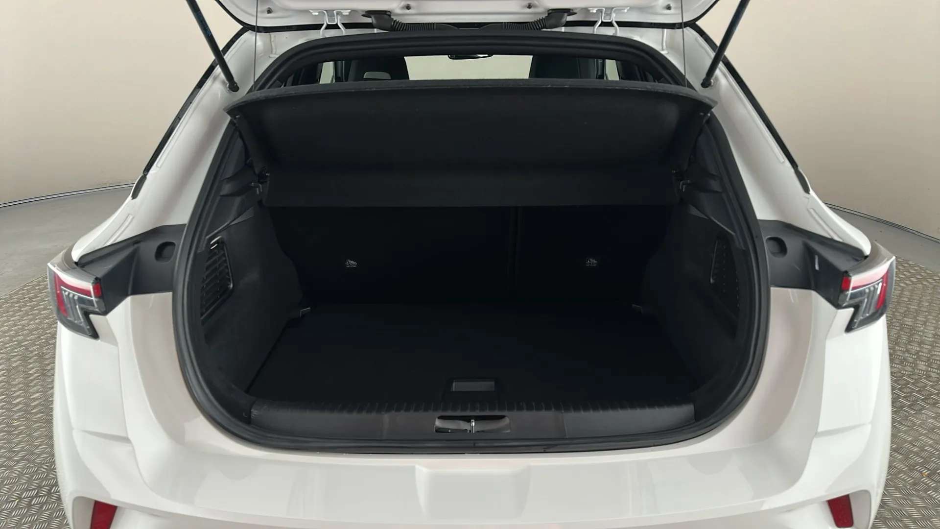 2023 VAUXHALL MOKKA 2023 VAUXHALL MOKKA