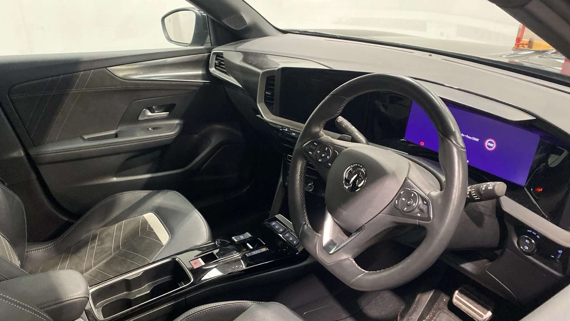 A 2023 VAUXHALL MOKKA 1.2 Turbo Ultimate Auto A 2023 VAUXHALL MOKKA 1.2 Turbo Ultimate Auto