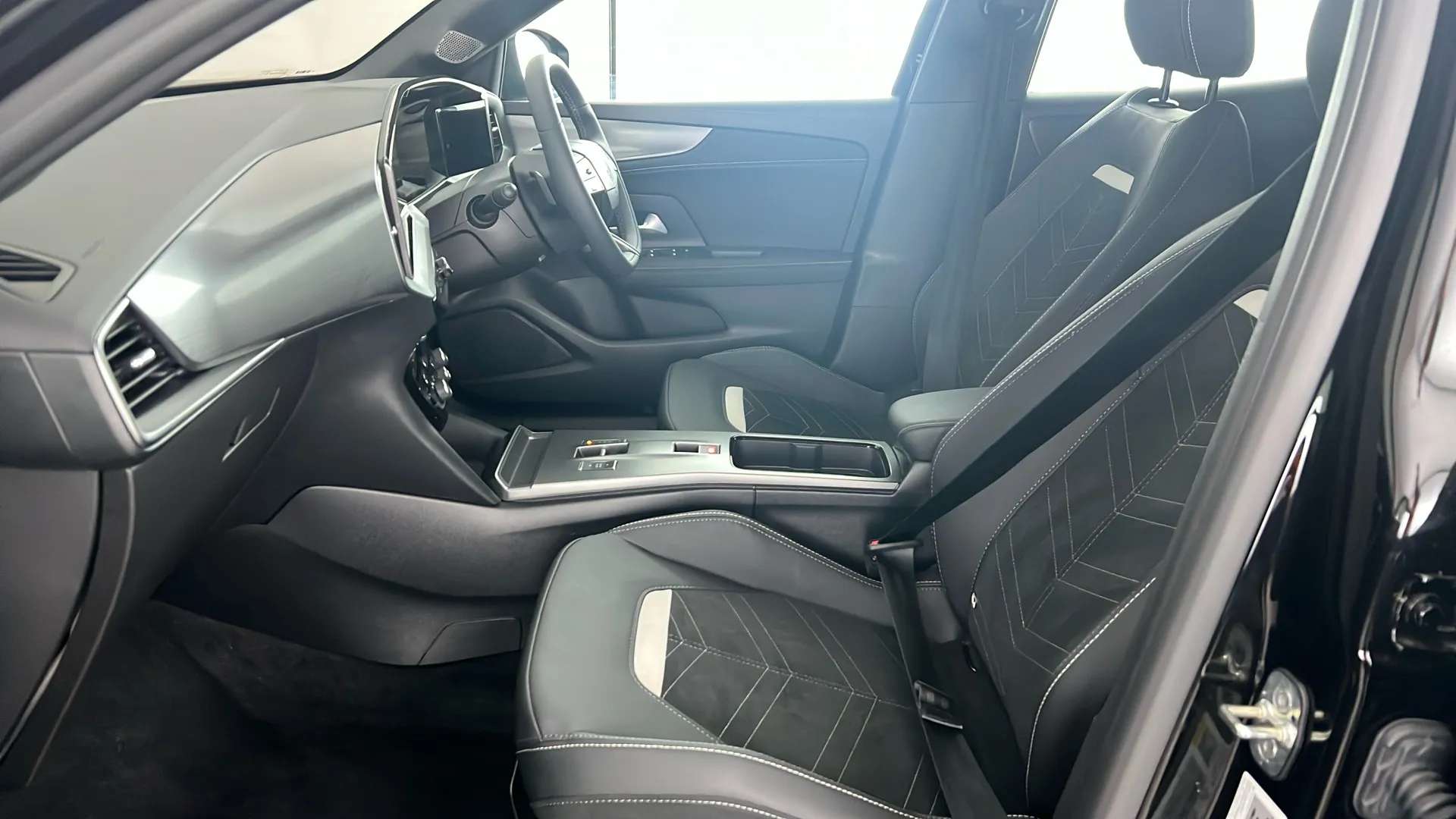 2025 VAUXHALL MOKKA 2025 VAUXHALL MOKKA