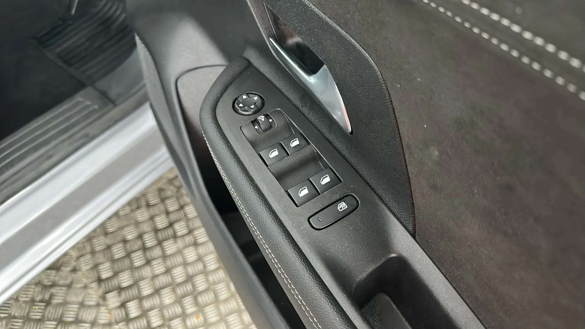 2023 VAUXHALL MOKKA 2023 VAUXHALL MOKKA