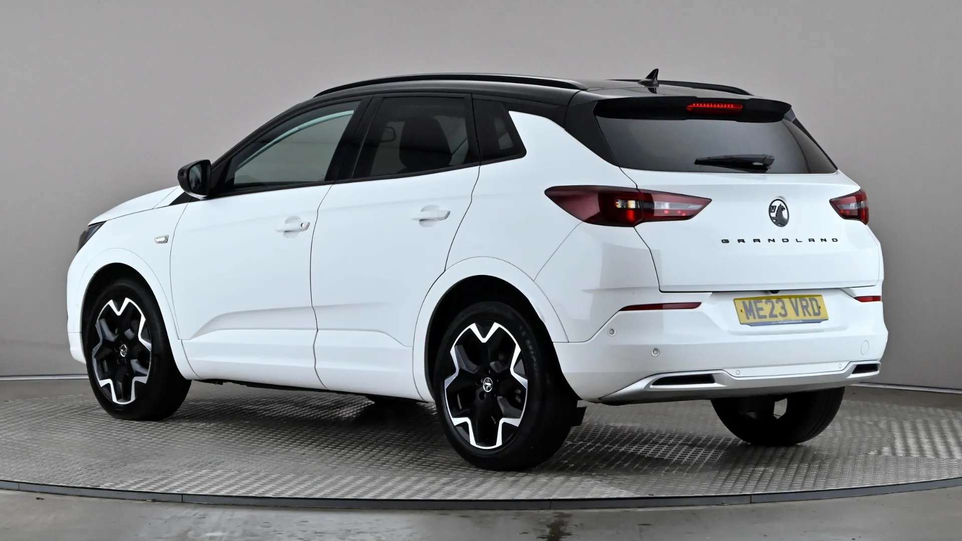 A 2023 VAUXHALL GRANDLAND 1.2 Turbo Ultimate Auto A 2023 VAUXHALL GRANDLAND 1.2 Turbo Ultimate Auto