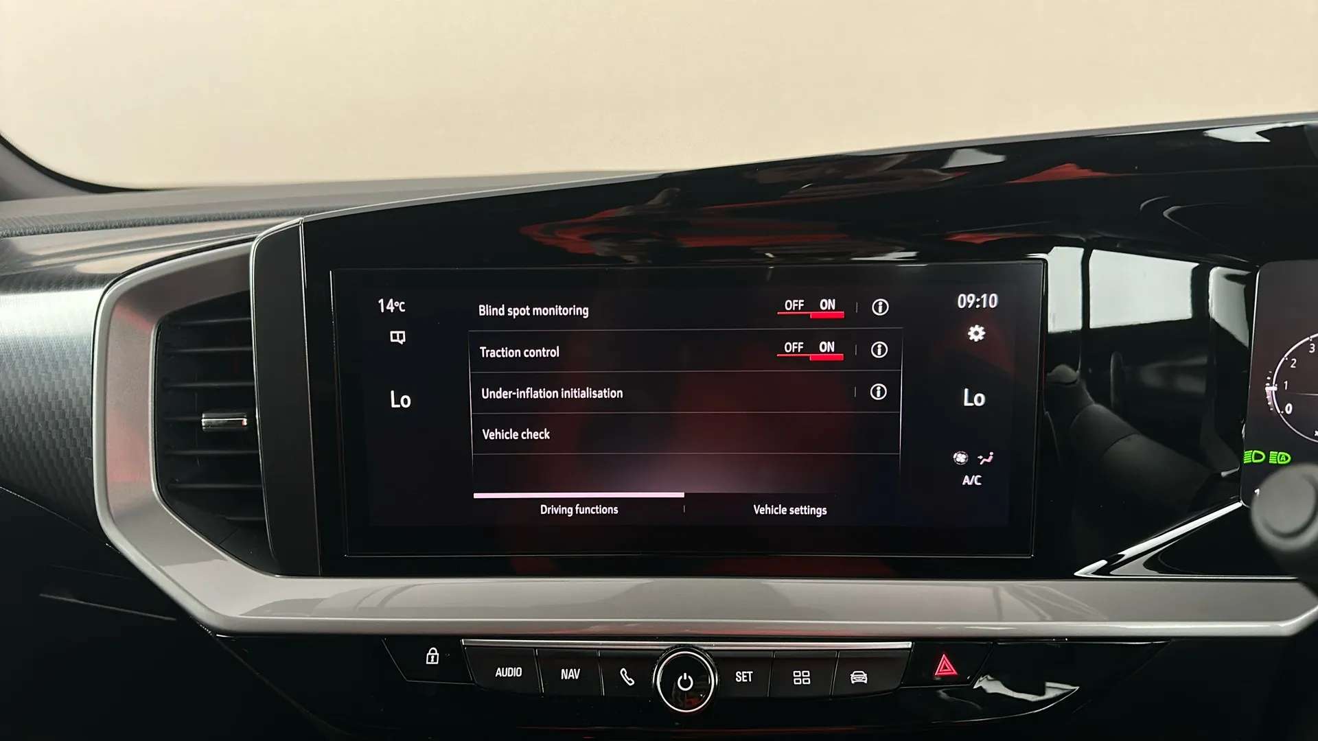 2023 VAUXHALL MOKKA 2023 VAUXHALL MOKKA