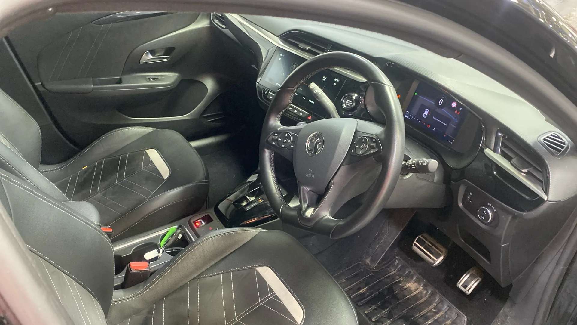 A 2023 VAUXHALL CORSA 1.2 Turbo Ultimate Auto A 2023 VAUXHALL CORSA 1.2 Turbo Ultimate Auto