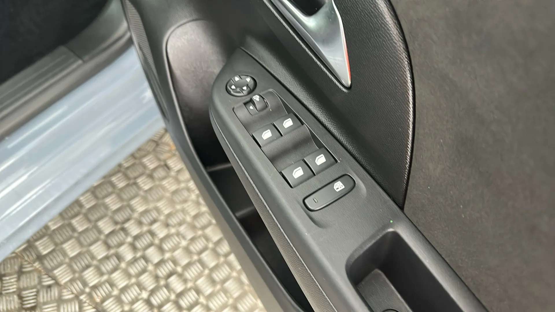 2025 VAUXHALL CORSA 2025 VAUXHALL CORSA