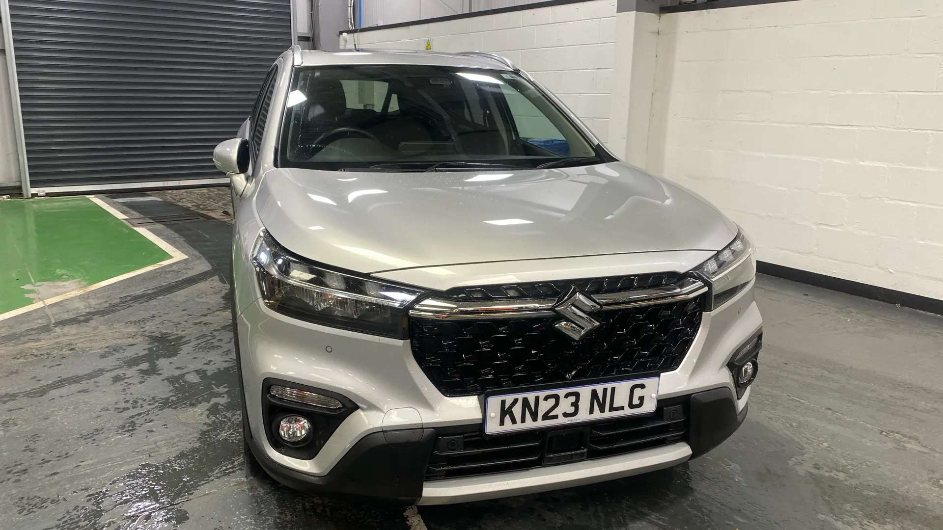 A 2023 SUZUKI S-CROSS 1.4 Boosterjet 48V Hybrid Ultra ALLGRIP A 2023 SUZUKI S-CROSS 1.4 Boosterjet 48V Hybrid Ultra ALLGRIP