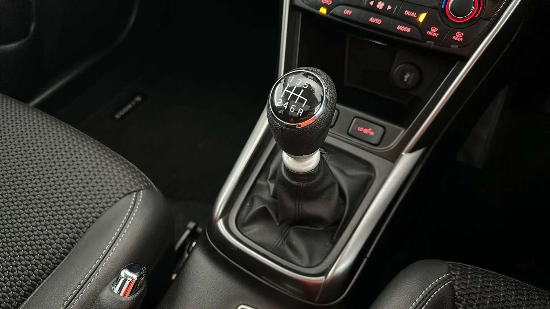2023 SUZUKI S-CROSS 2023 SUZUKI S-CROSS