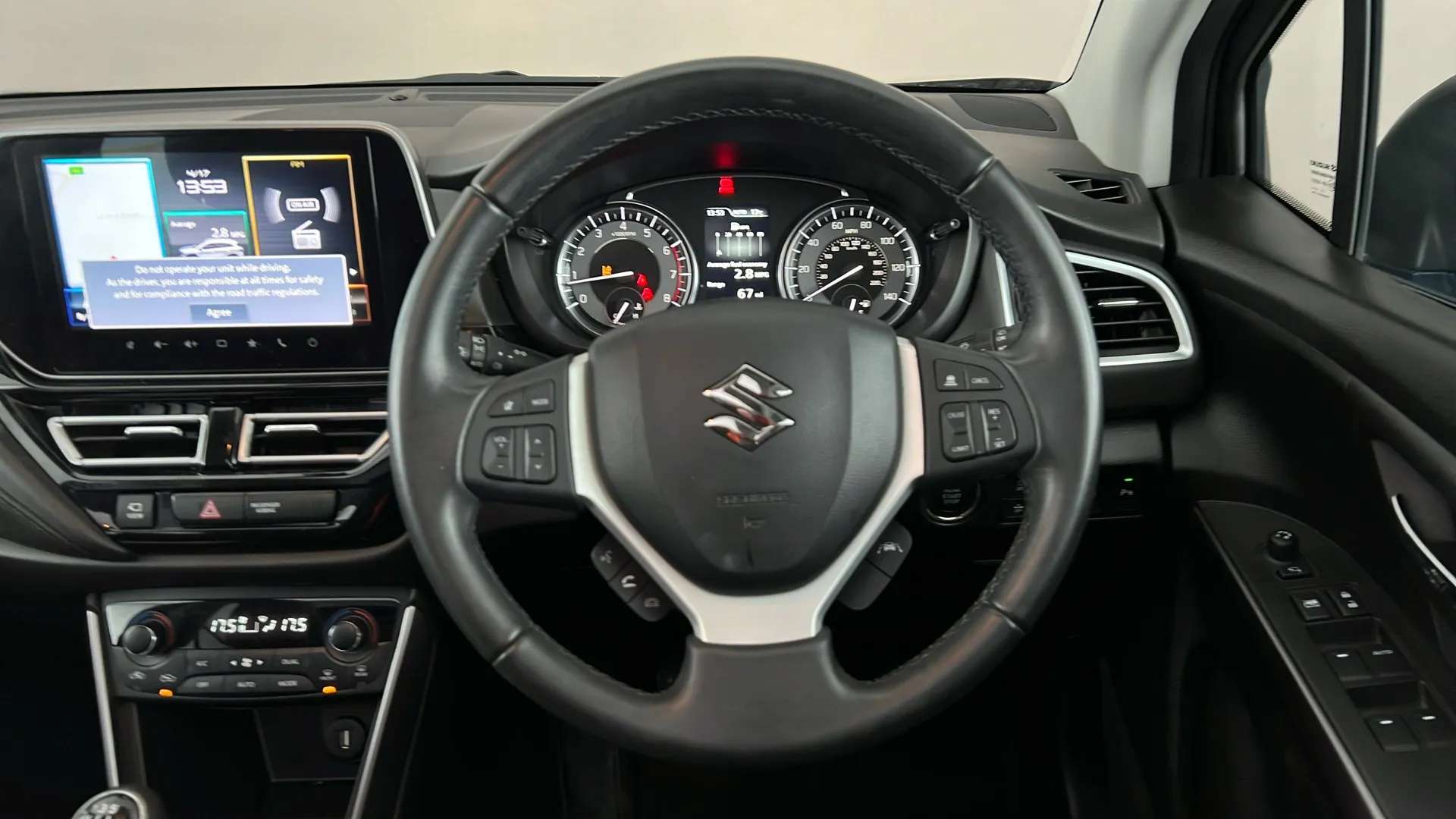 2023 SUZUKI S-CROSS 2023 SUZUKI S-CROSS