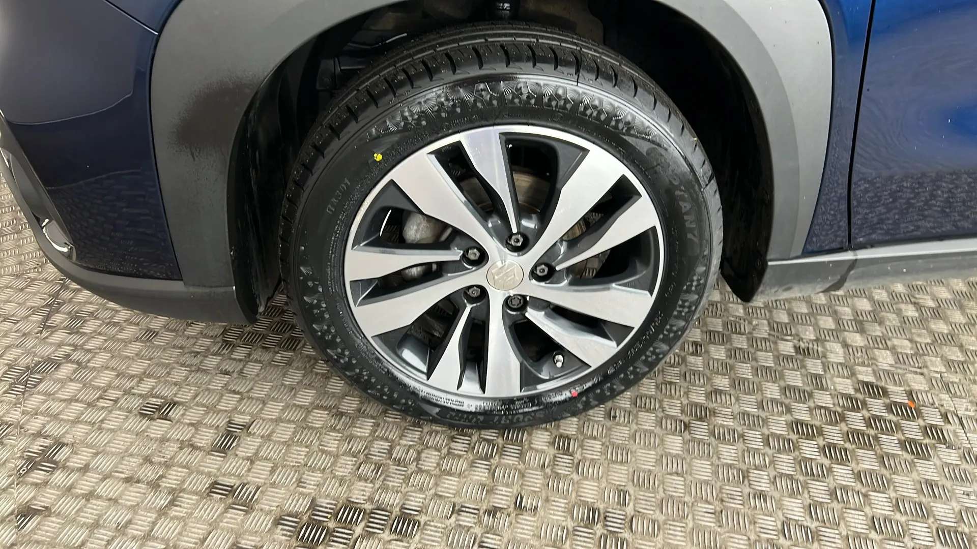 2023 SUZUKI S-CROSS 2023 SUZUKI S-CROSS