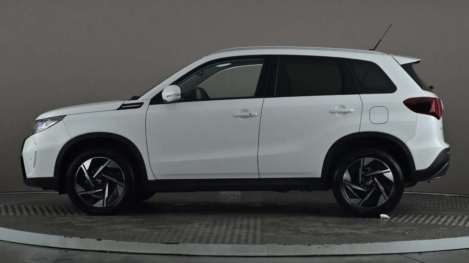 A 2025 SUZUKI VITARA 1.4 Boosterjet Mild Hybrid Ultra ALLGRIP A 2025 SUZUKI VITARA 1.4 Boosterjet Mild Hybrid Ultra ALLGRIP