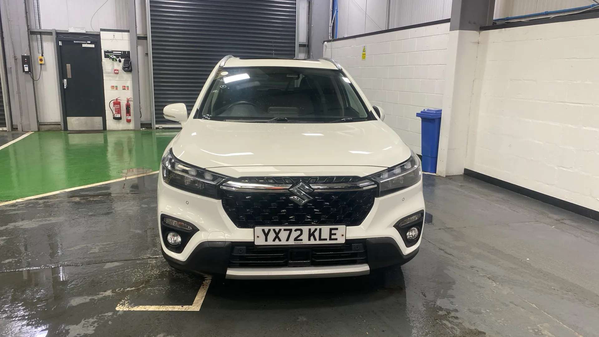A 2022 SUZUKI S-CROSS 1.4 Boosterjet 48V Hybrid Ultra ALLGRIP A 2022 SUZUKI S-CROSS 1.4 Boosterjet 48V Hybrid Ultra ALLGRIP