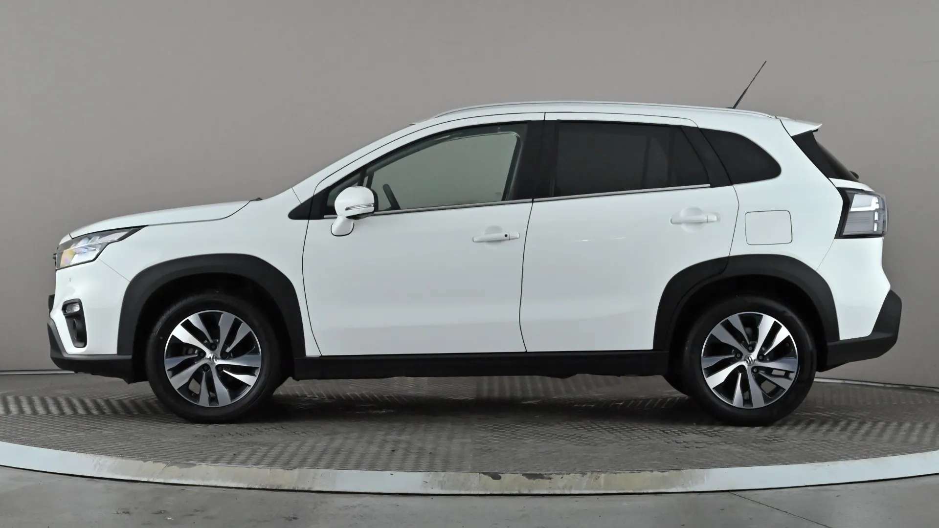 A 2022 SUZUKI S-CROSS 1.4 Boosterjet 48V Hybrid Ultra ALLGRIP A 2022 SUZUKI S-CROSS 1.4 Boosterjet 48V Hybrid Ultra ALLGRIP