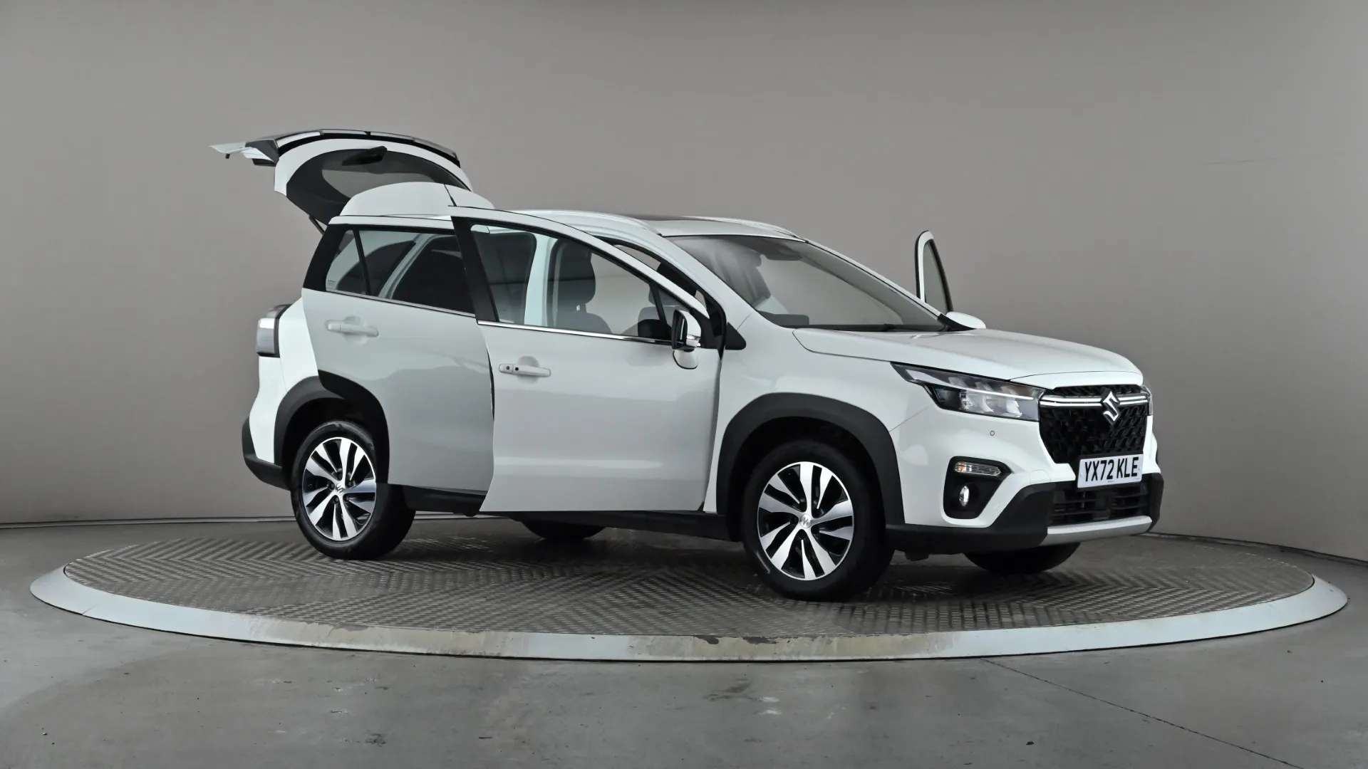 2022 SUZUKI S-CROSS 2022 SUZUKI S-CROSS
