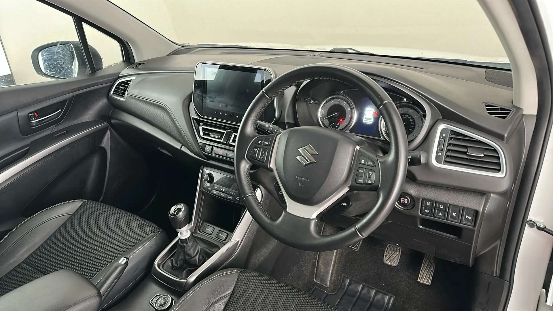 2022 SUZUKI S-CROSS 2022 SUZUKI S-CROSS
