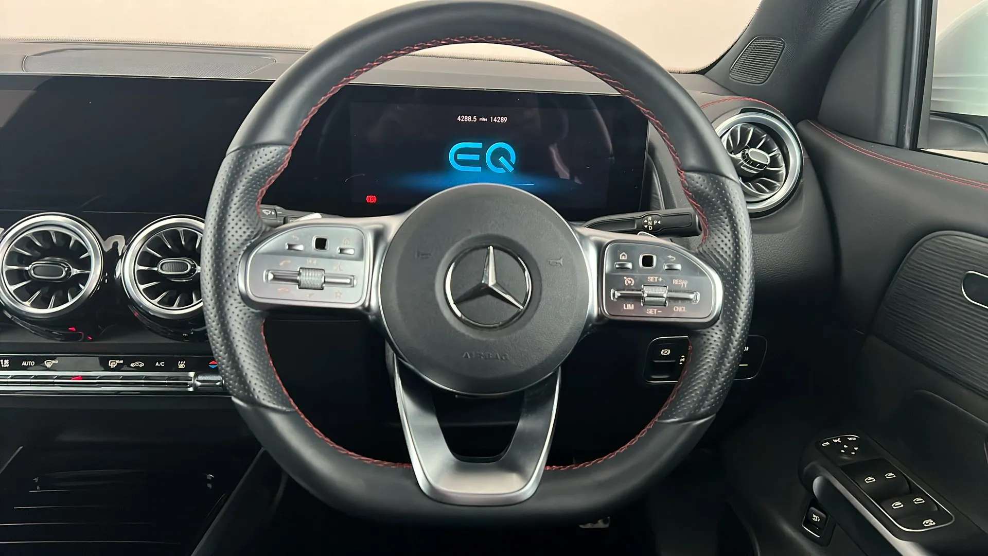 2023 MERCEDES-BENZ EQB 2023 MERCEDES-BENZ EQB