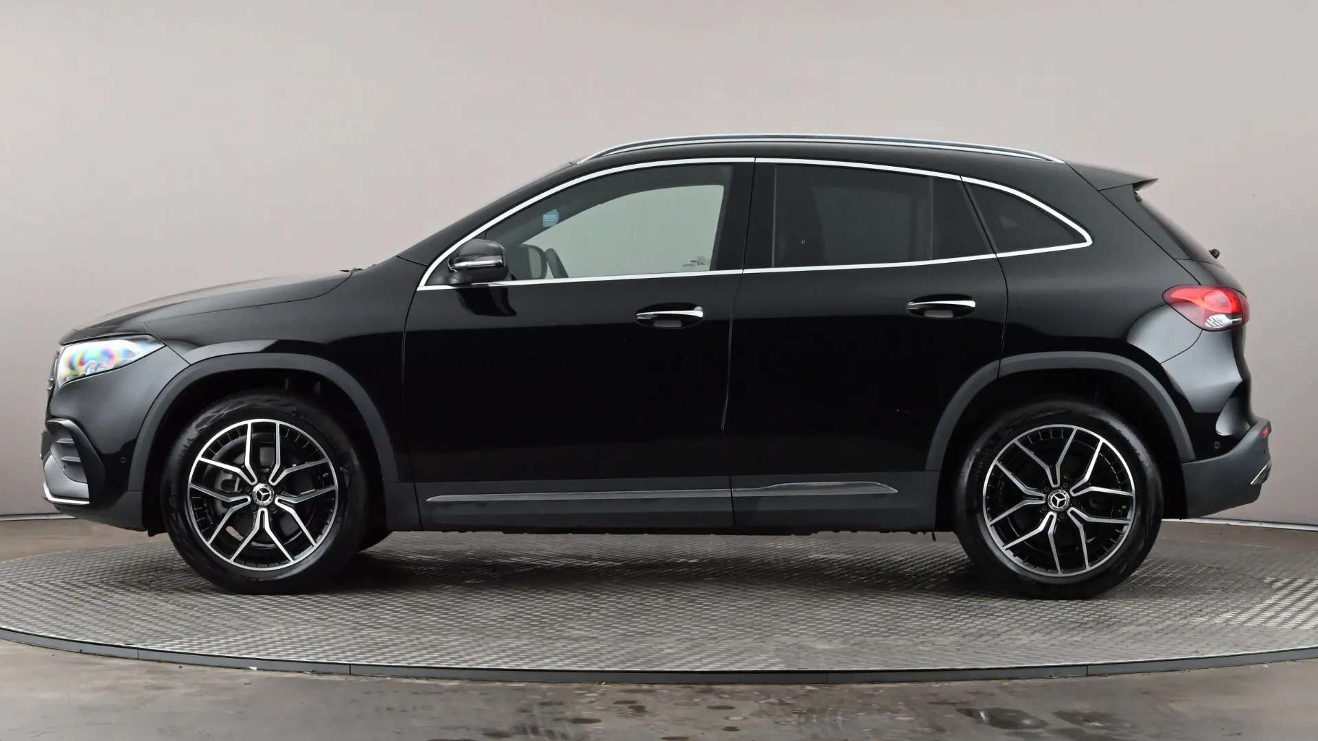 A 2023 MERCEDES-BENZ EQA EQA 300 4M 168kW AMG Line Premium 66.5kWh Auto A 2023 MERCEDES-BENZ EQA EQA 300 4M 168kW AMG Line Premium 66.5kWh Auto