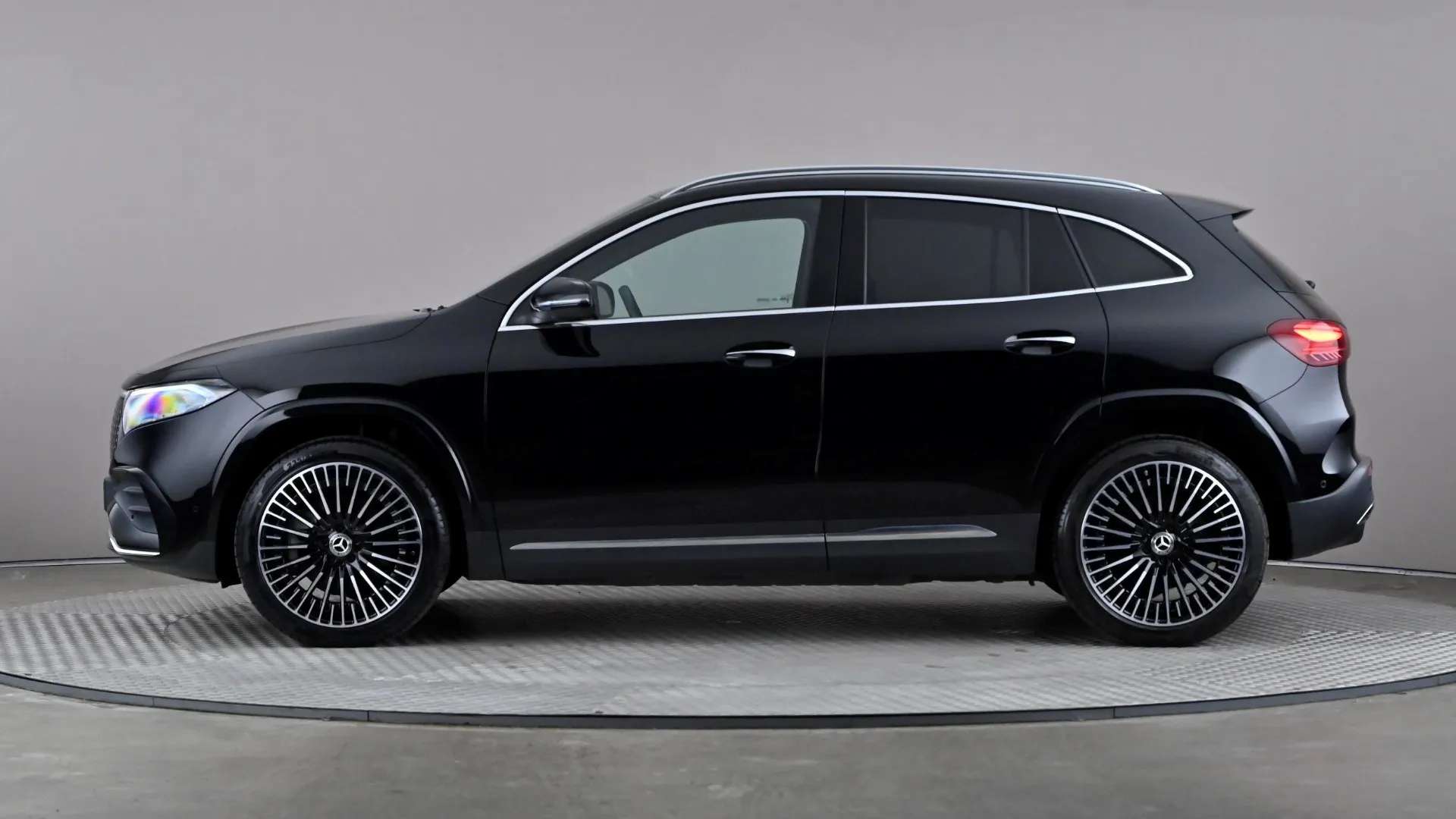 A 2024 MERCEDES-BENZ EQA EQA 250+ 140kW AMG Line Premium 70.5kWh Auto A 2024 MERCEDES-BENZ EQA EQA 250+ 140kW AMG Line Premium 70.5kWh Auto