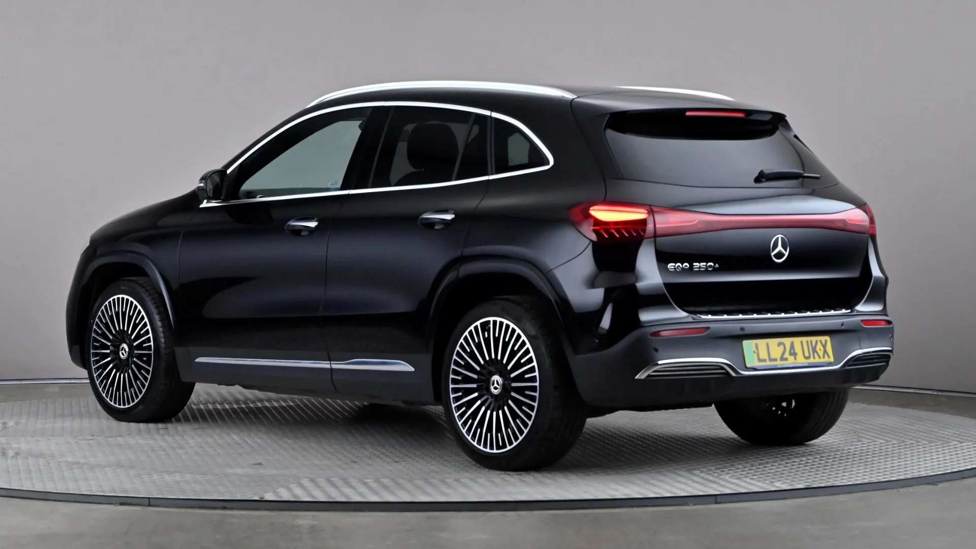 A 2024 MERCEDES-BENZ EQA EQA 250+ 140kW AMG Line Premium 70.5kWh Auto A 2024 MERCEDES-BENZ EQA EQA 250+ 140kW AMG Line Premium 70.5kWh Auto