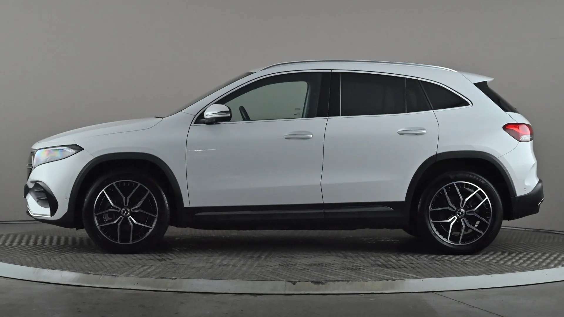 A 2023 MERCEDES-BENZ EQA EQA 250+ 140kW AMG Line Premium 70.5kWh Auto A 2023 MERCEDES-BENZ EQA EQA 250+ 140kW AMG Line Premium 70.5kWh Auto