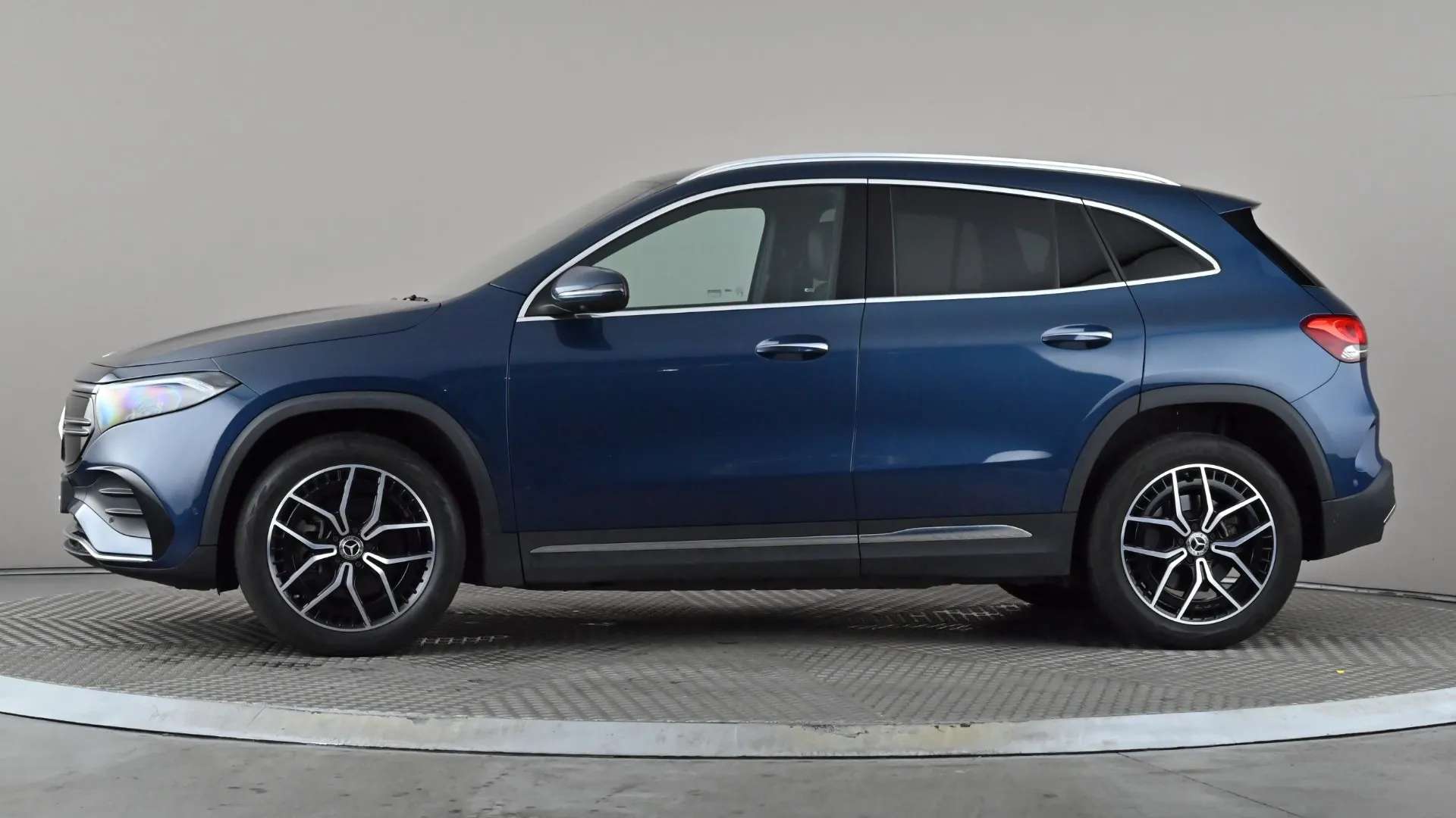 A 2023 MERCEDES-BENZ EQA EQA 250+ 140kW AMG Line Premium 70.5kWh Auto A 2023 MERCEDES-BENZ EQA EQA 250+ 140kW AMG Line Premium 70.5kWh Auto