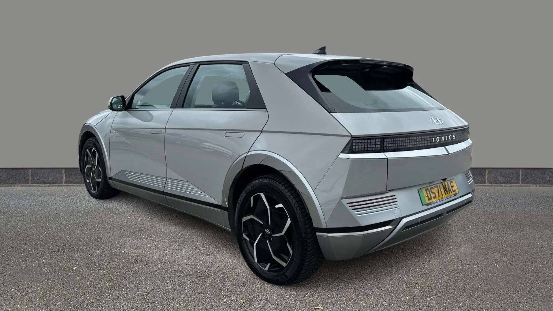 A 2022 HYUNDAI IONIQ 5 160kW Premium 73 kWh Auto A 2022 HYUNDAI IONIQ 5 160kW Premium 73 kWh Auto