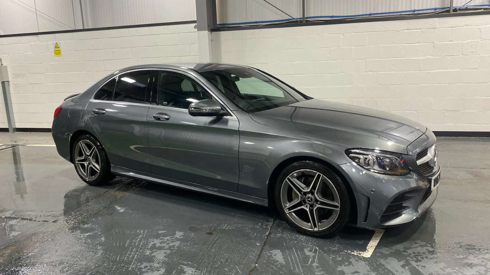 A 2019 MERCEDES-BENZ C CLASS C200 AMG Line Premium 9G-Tronic A 2019 MERCEDES-BENZ C CLASS C200 AMG Line Premium 9G-Tronic