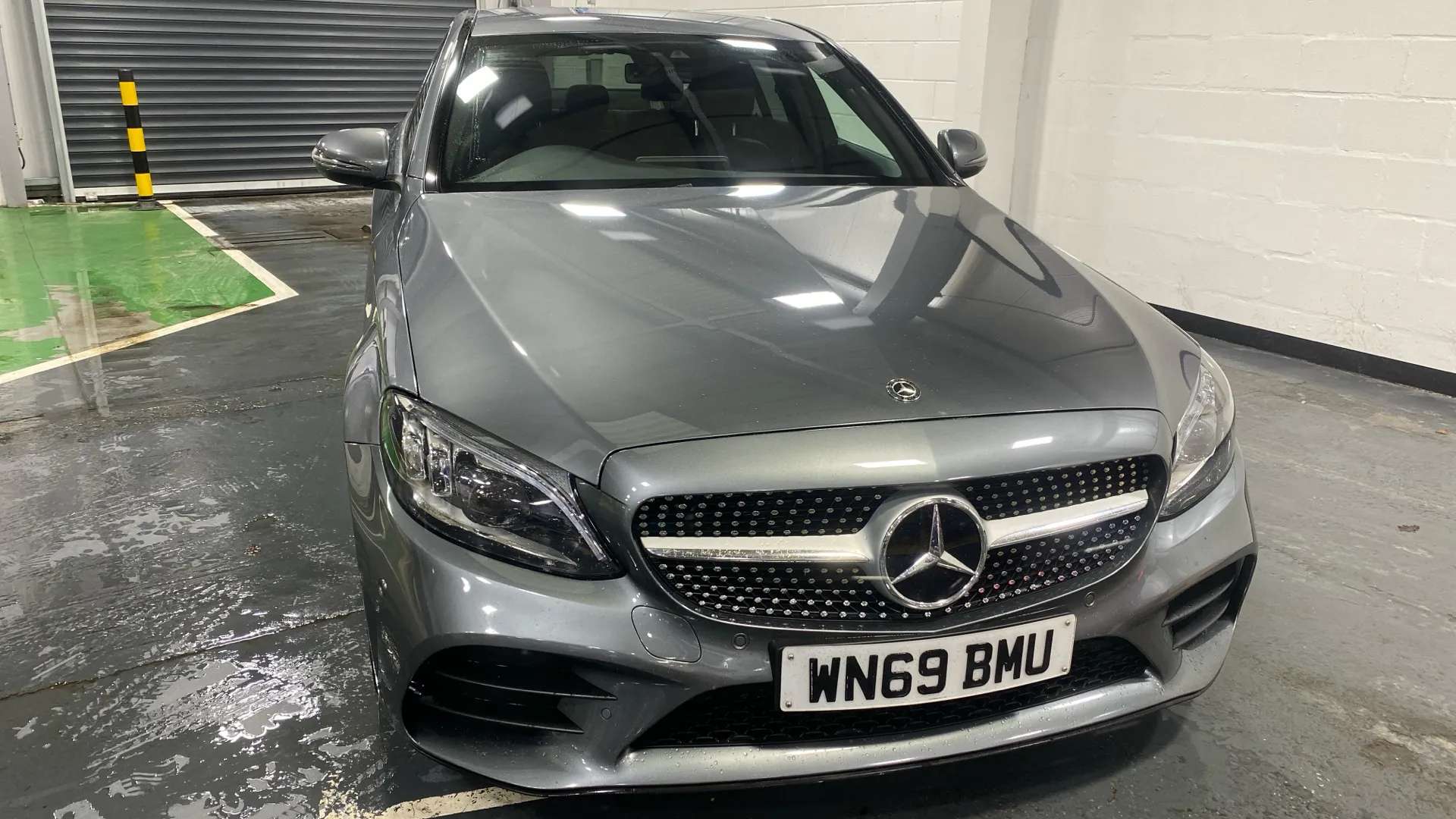 A 2019 MERCEDES-BENZ C CLASS C200 AMG Line Premium 9G-Tronic A 2019 MERCEDES-BENZ C CLASS C200 AMG Line Premium 9G-Tronic