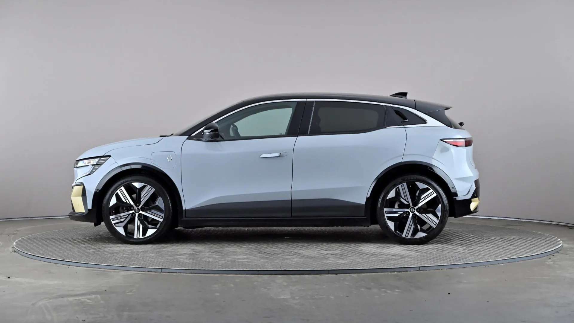 2024 RENAULT MEGANE E-TECH 2024 RENAULT MEGANE E-TECH