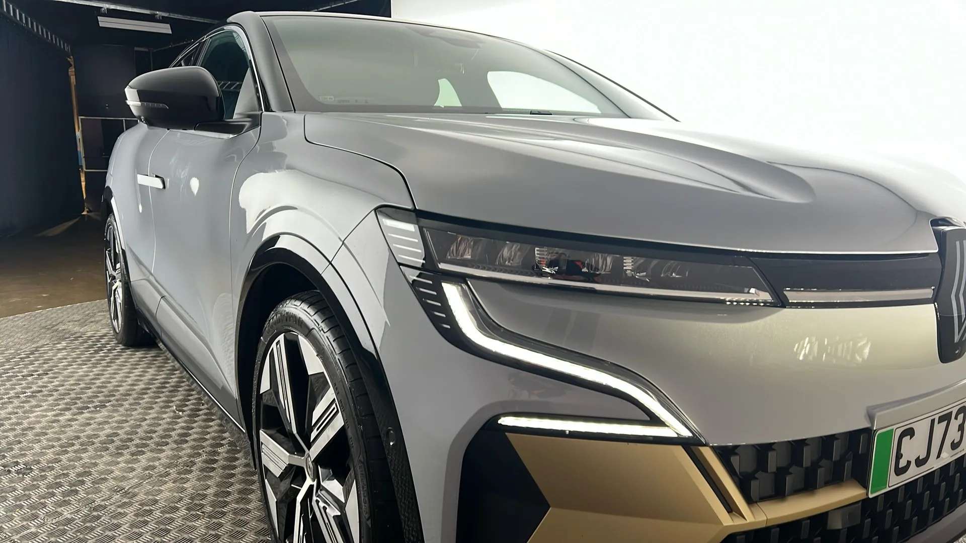 2024 RENAULT MEGANE E-TECH 2024 RENAULT MEGANE E-TECH