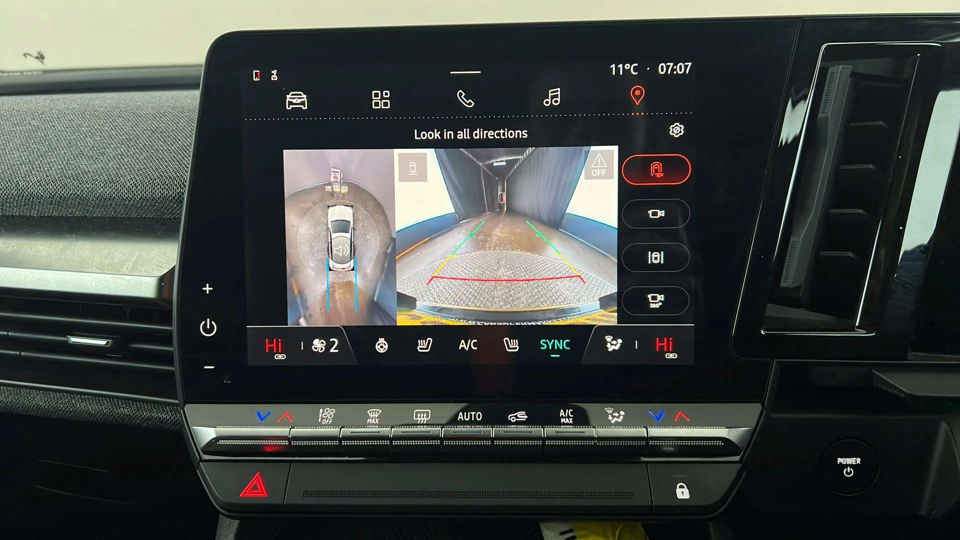 2024 RENAULT MEGANE E-TECH 2024 RENAULT MEGANE E-TECH