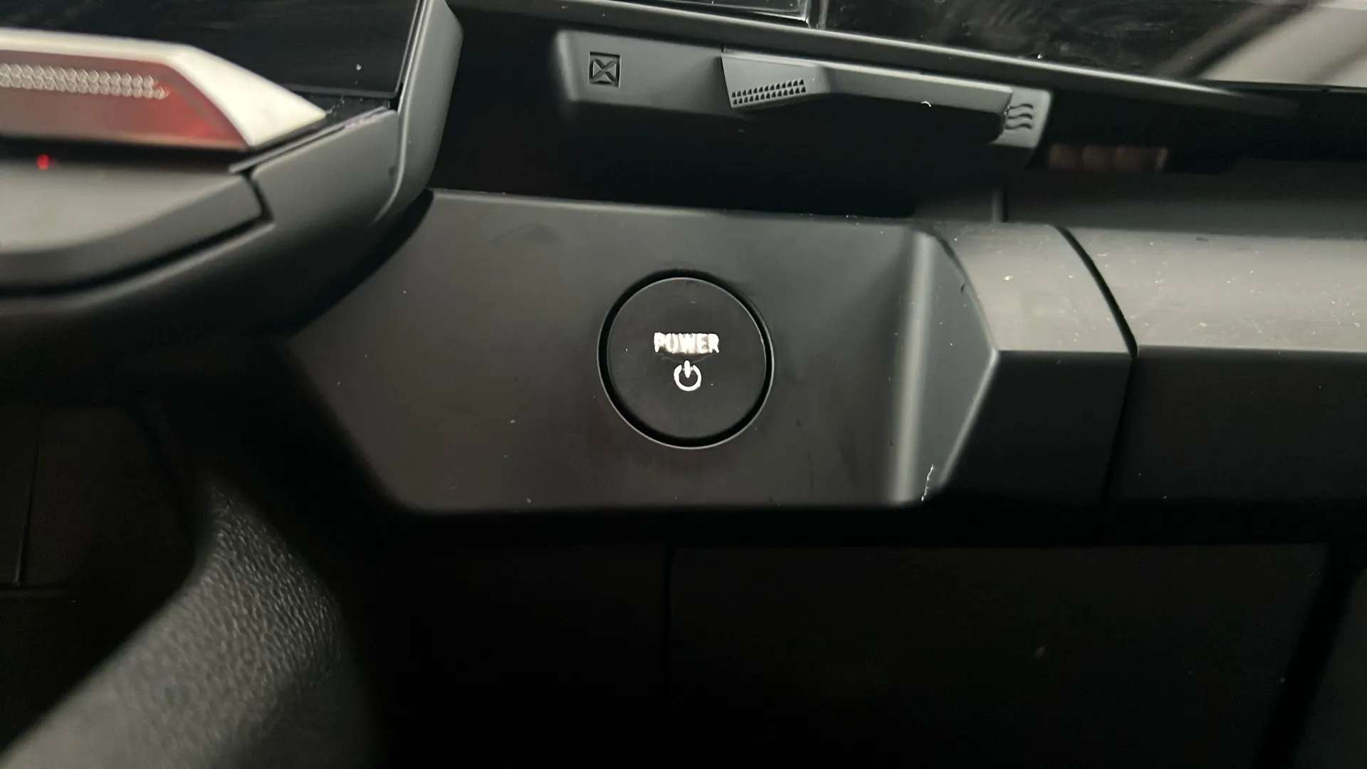 2024 RENAULT MEGANE E-TECH 2024 RENAULT MEGANE E-TECH