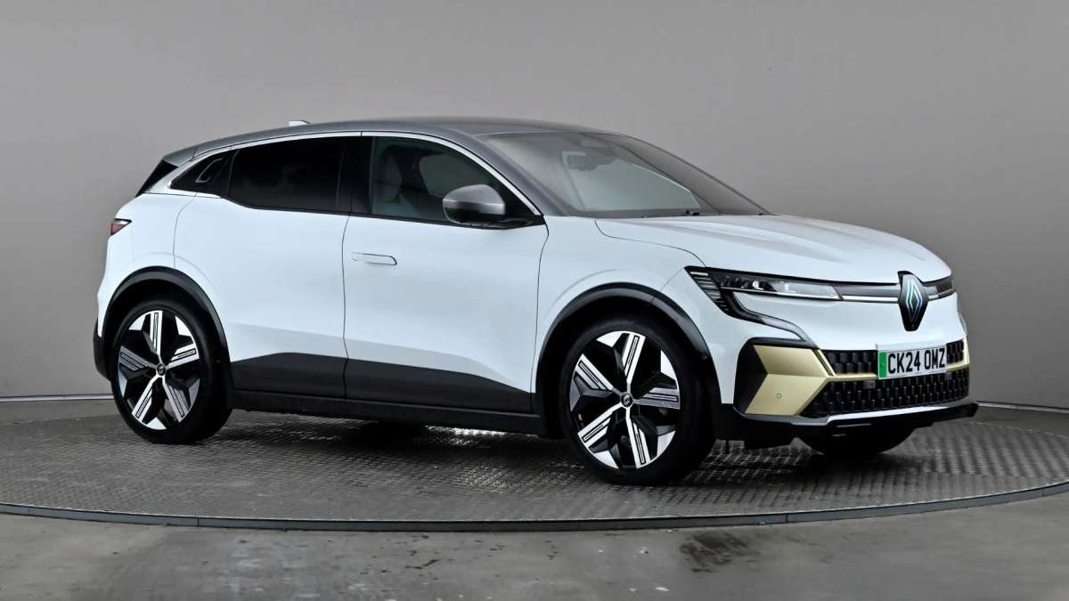 Check out this Renault Megane E-tech 2024 Electric Automatic