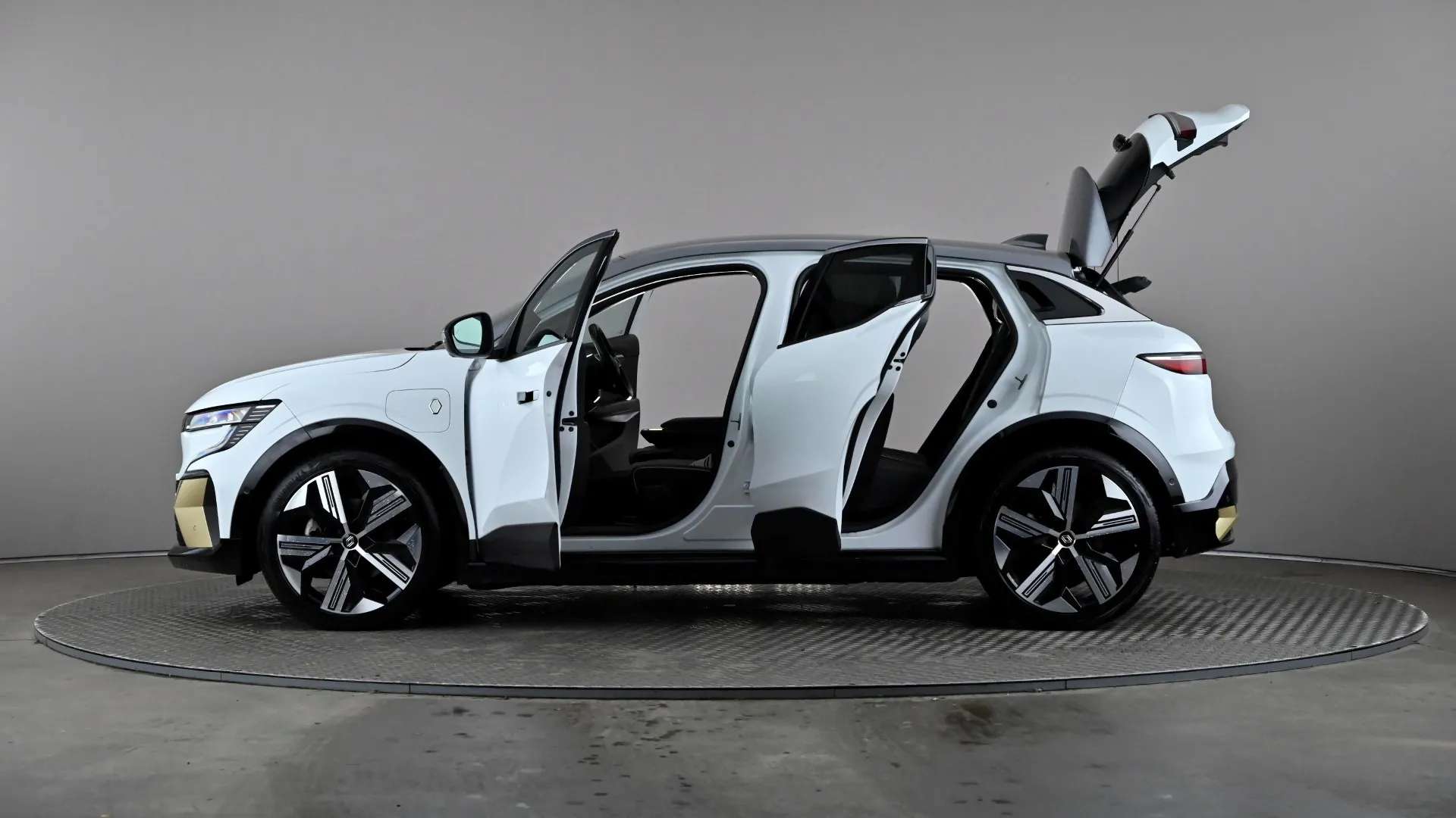 2024 RENAULT MEGANE E-TECH 2024 RENAULT MEGANE E-TECH