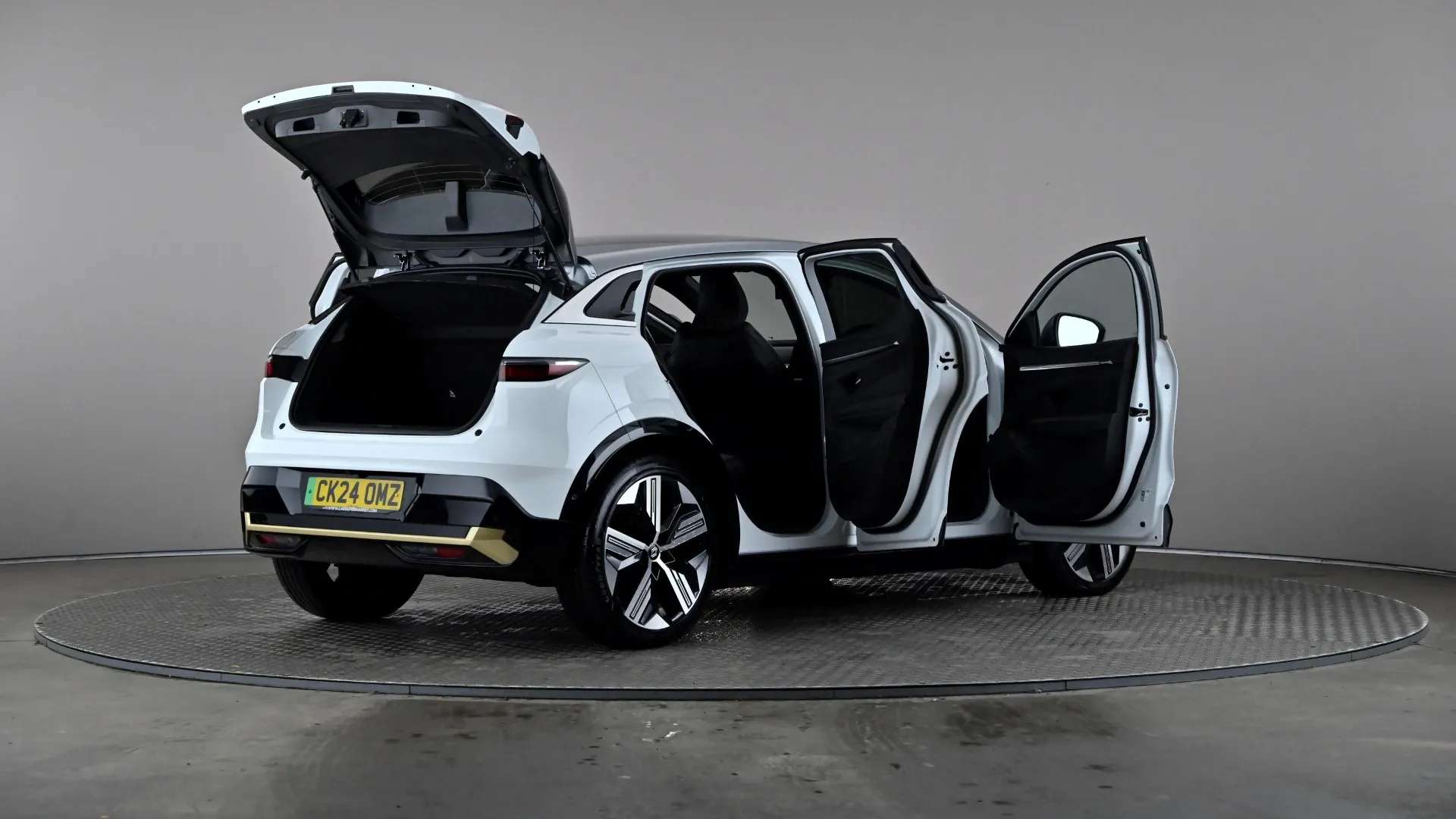 2024 RENAULT MEGANE E-TECH 2024 RENAULT MEGANE E-TECH