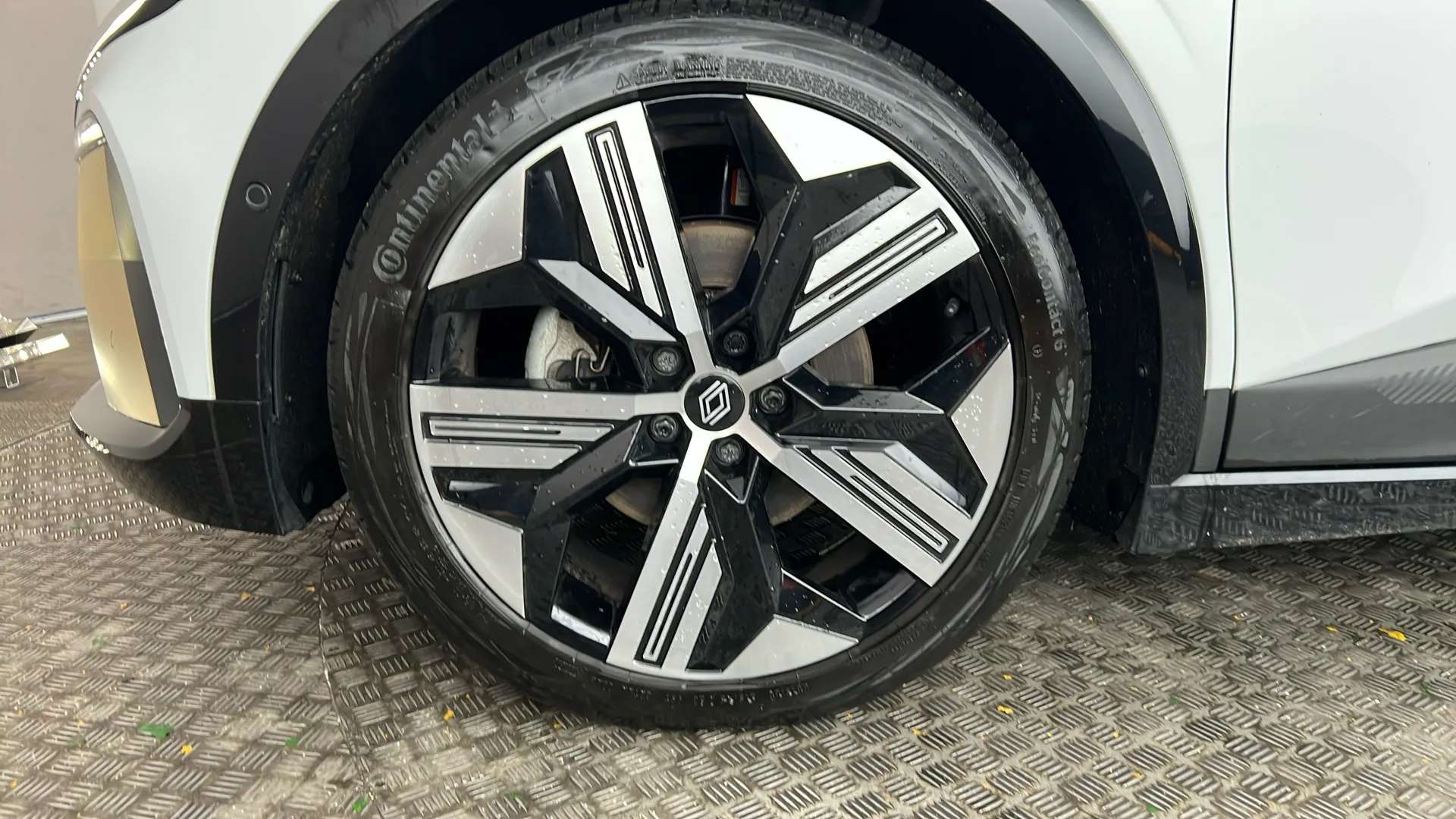 2024 RENAULT MEGANE E-TECH 2024 RENAULT MEGANE E-TECH