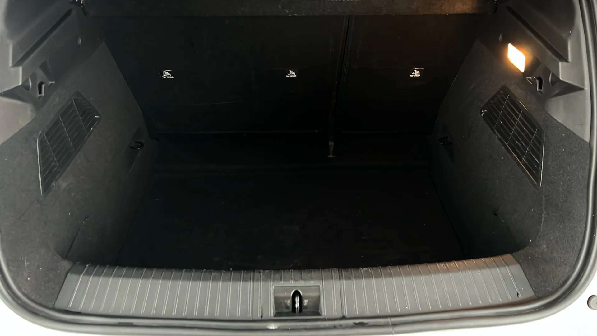 2024 RENAULT MEGANE E-TECH 2024 RENAULT MEGANE E-TECH