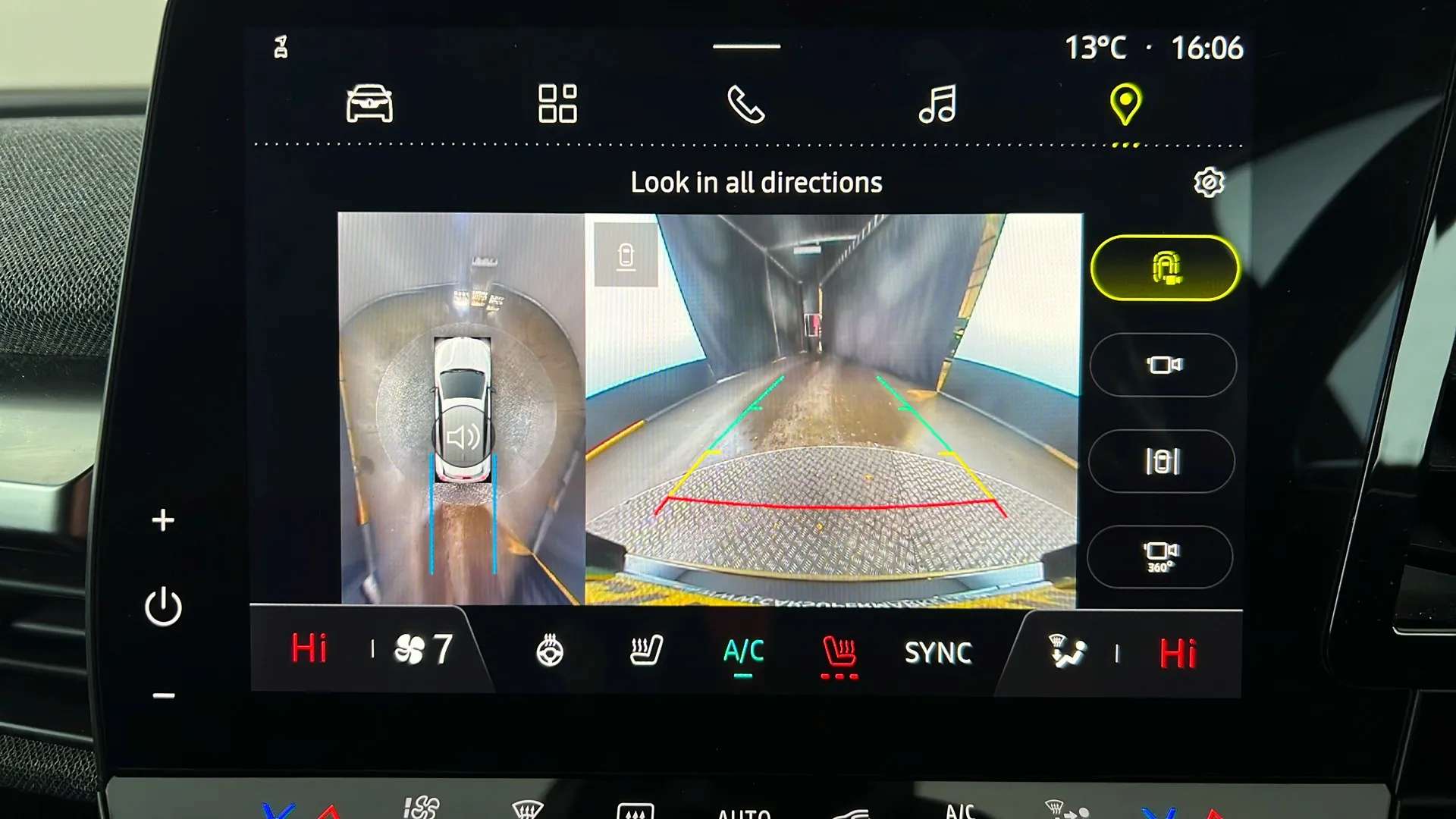 2024 RENAULT MEGANE E-TECH 2024 RENAULT MEGANE E-TECH