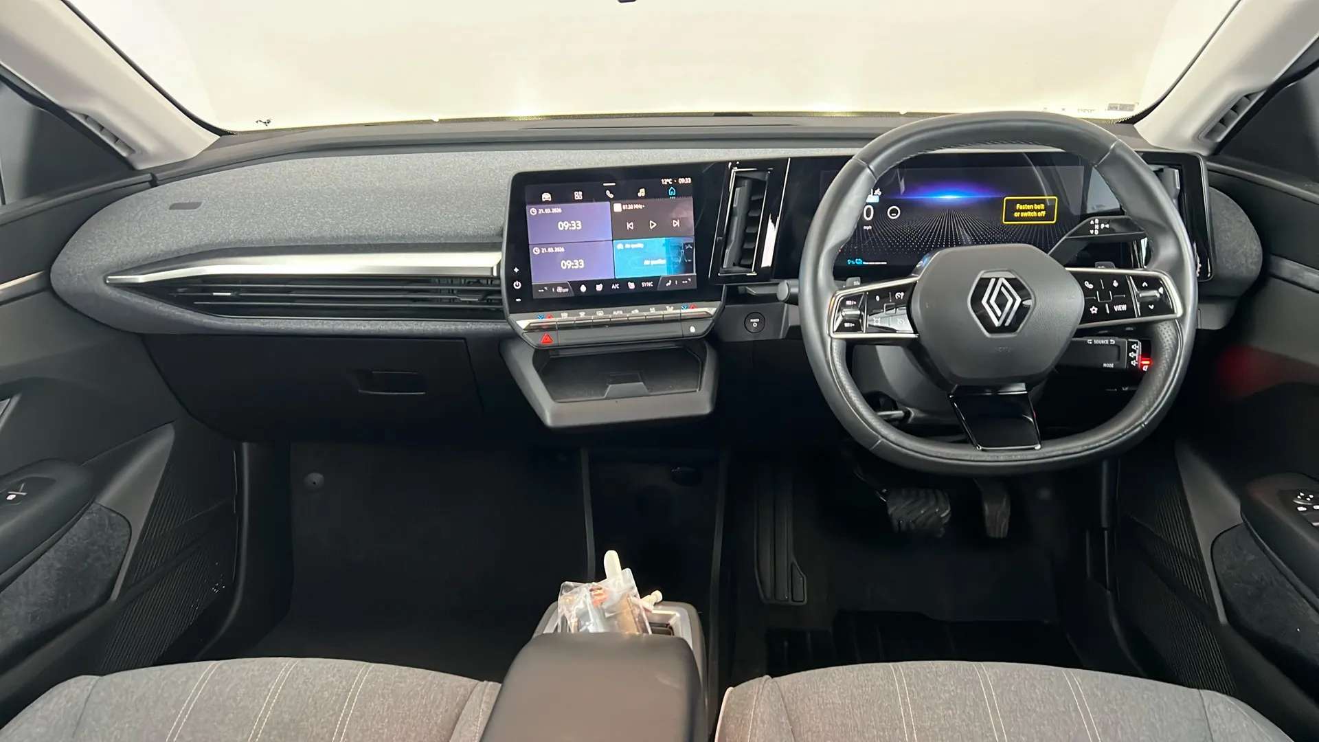 2022 RENAULT MEGANE E-TECH 2022 RENAULT MEGANE E-TECH