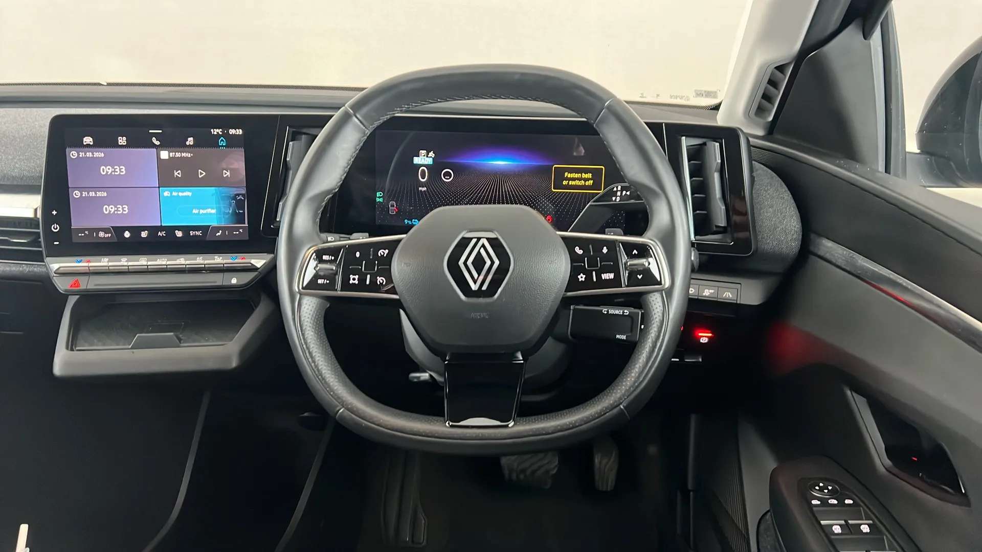 2022 RENAULT MEGANE E-TECH 2022 RENAULT MEGANE E-TECH