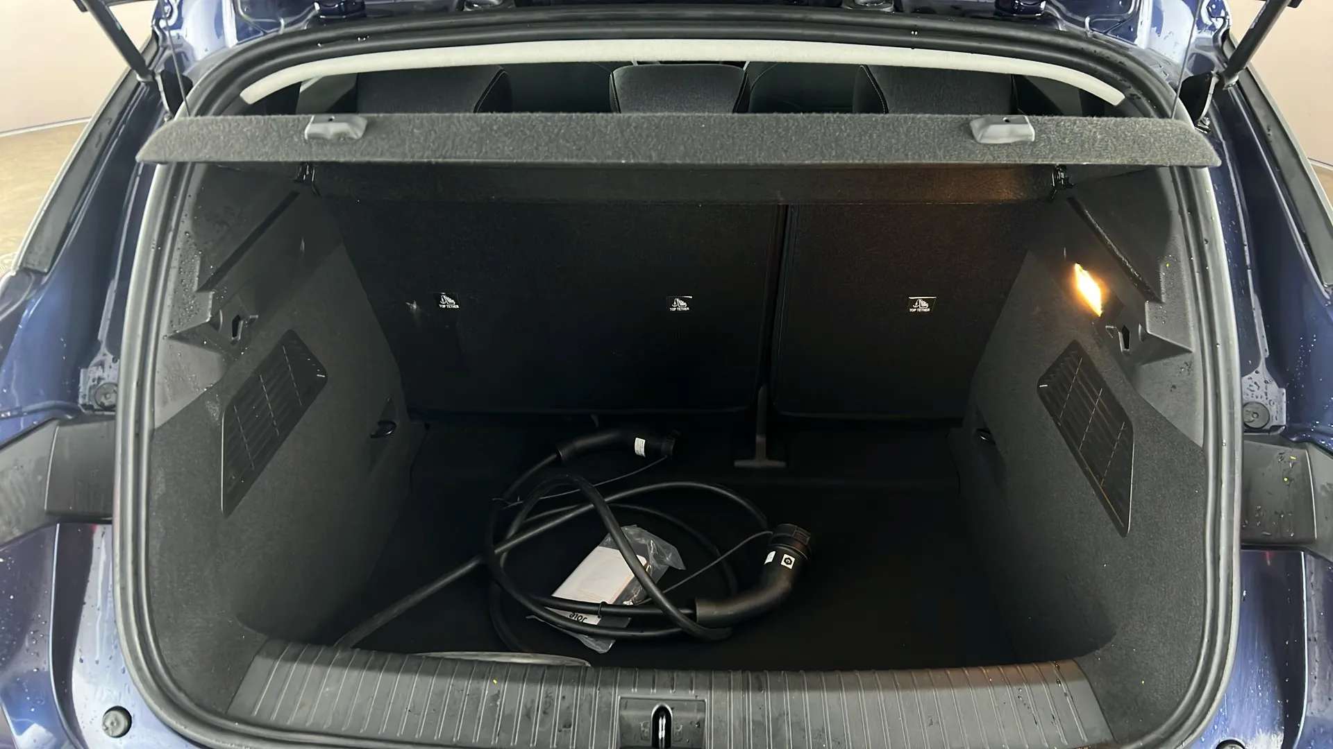 2022 RENAULT MEGANE E-TECH 2022 RENAULT MEGANE E-TECH