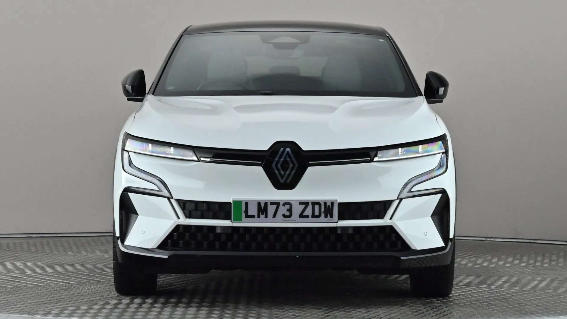 A 2023 RENAULT MEGANE E-TECH EV60 160kW Techno+ 60kWh Optimum Charge Auto A 2023 RENAULT MEGANE E-TECH EV60 160kW Techno+ 60kWh Optimum Charge Auto