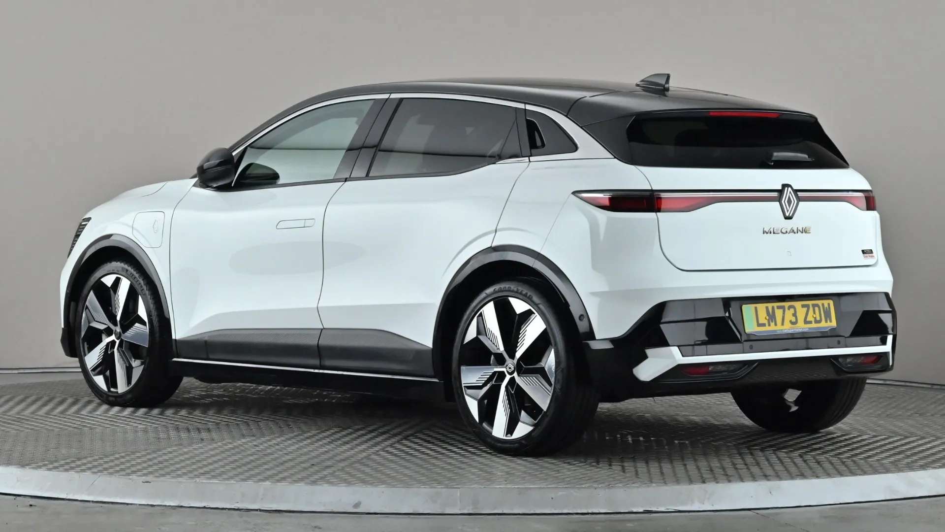 A 2023 RENAULT MEGANE E-TECH EV60 160kW Techno+ 60kWh Optimum Charge Auto A 2023 RENAULT MEGANE E-TECH EV60 160kW Techno+ 60kWh Optimum Charge Auto