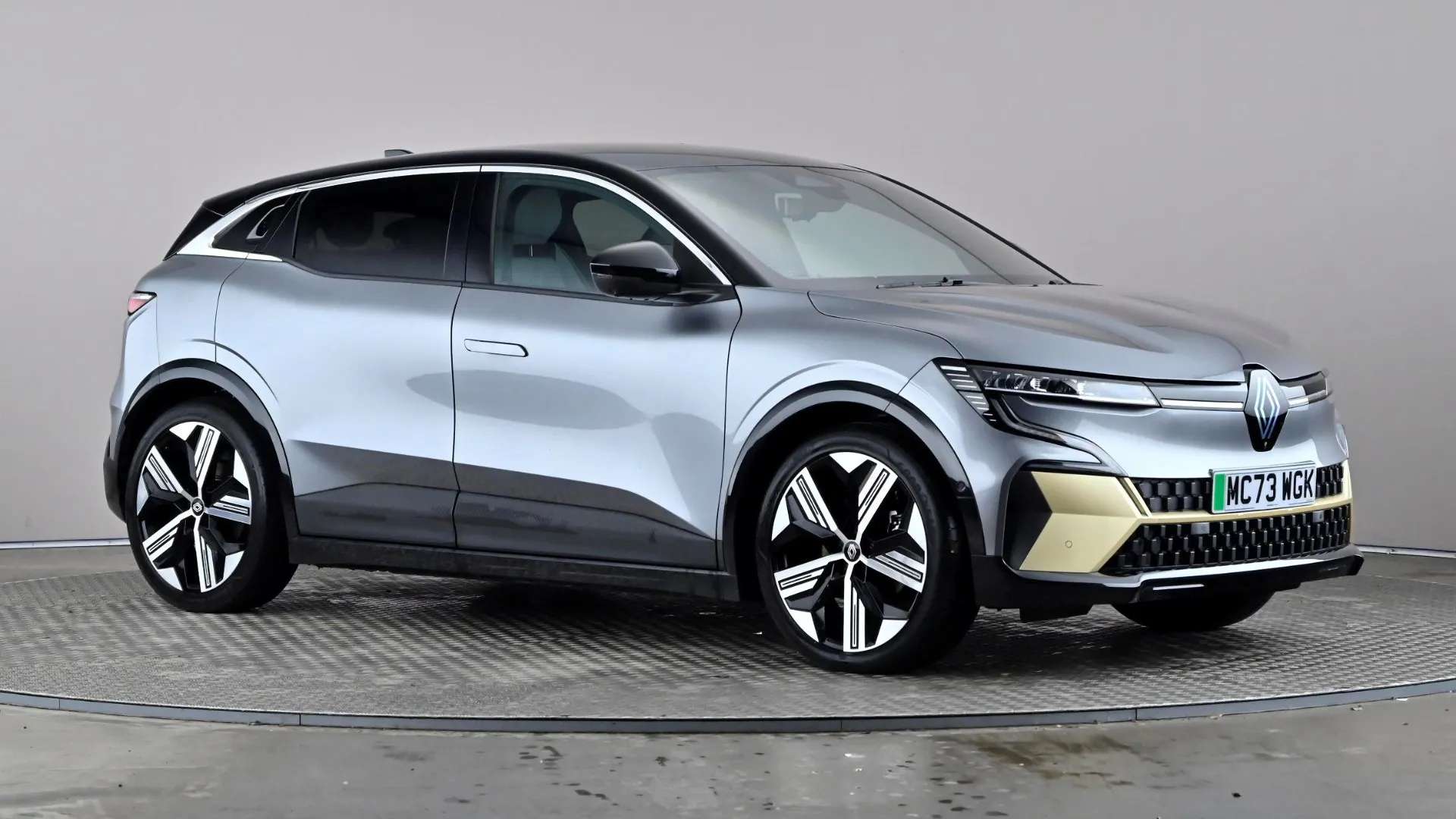 2024 RENAULT MEGANE E-TECH 2024 RENAULT MEGANE E-TECH