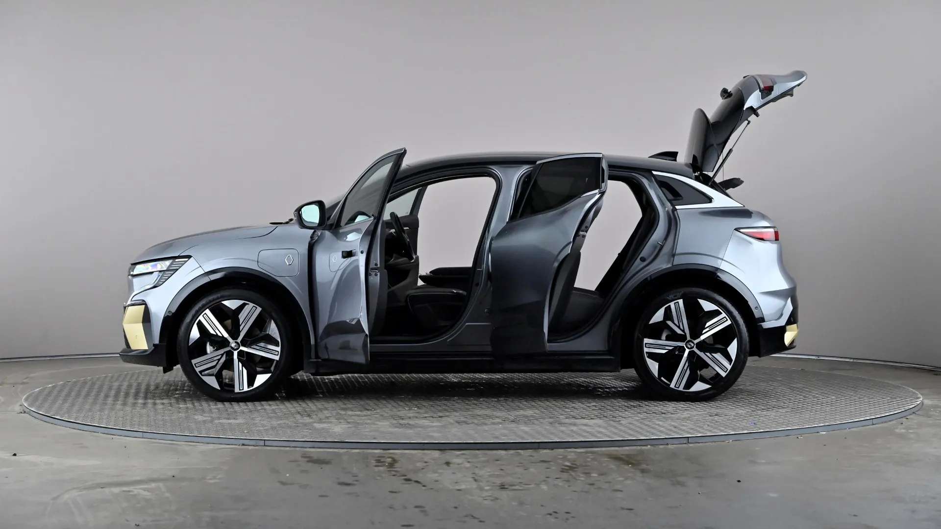 2024 RENAULT MEGANE E-TECH 2024 RENAULT MEGANE E-TECH