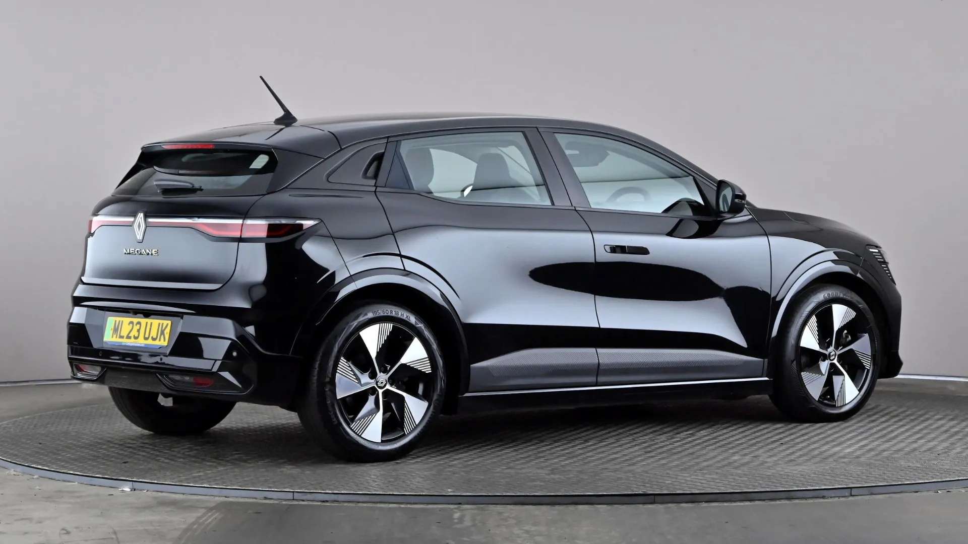2023 RENAULT MEGANE E-TECH 2023 RENAULT MEGANE E-TECH