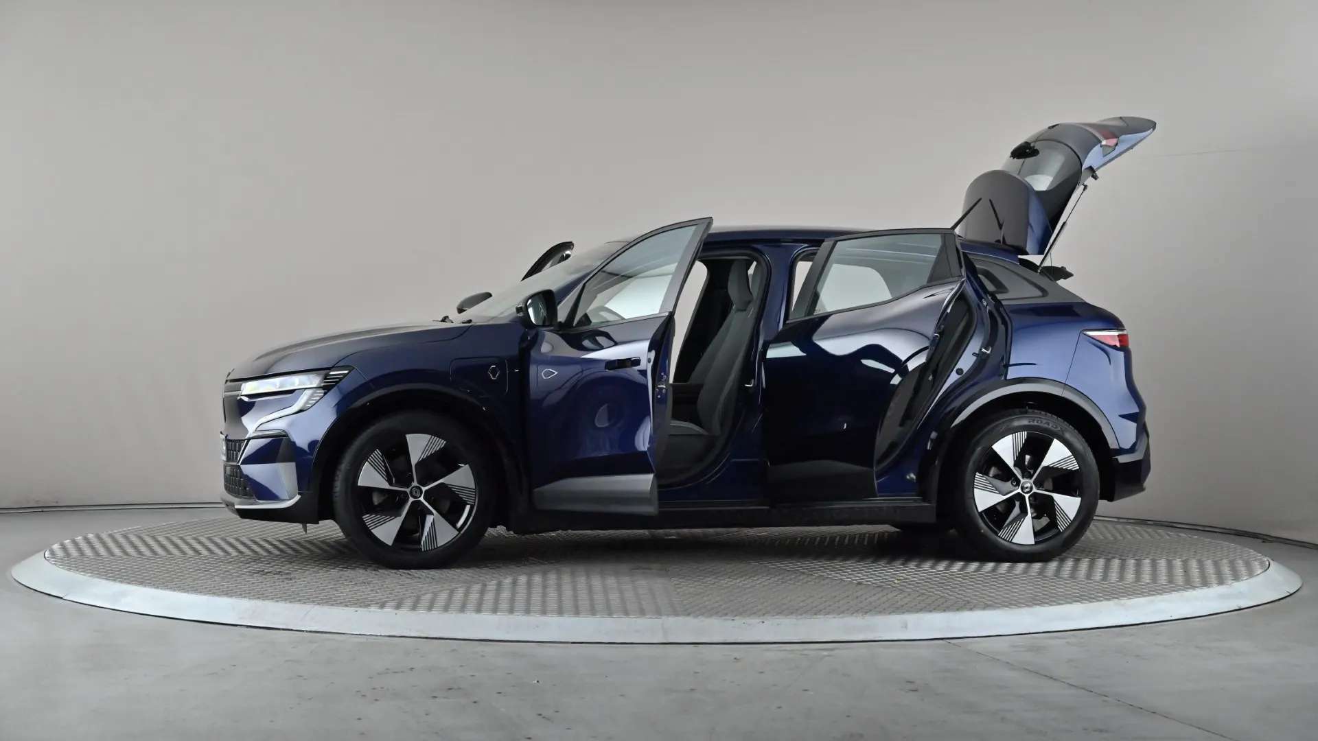 2023 RENAULT MEGANE E-TECH 2023 RENAULT MEGANE E-TECH