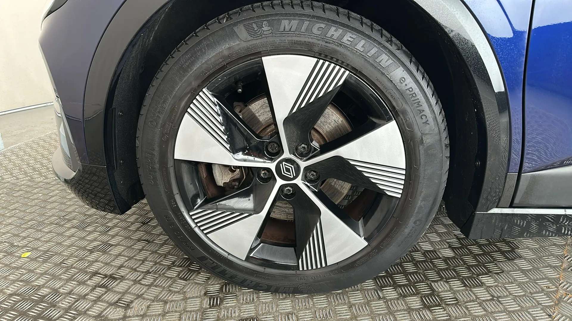2023 RENAULT MEGANE E-TECH 2023 RENAULT MEGANE E-TECH