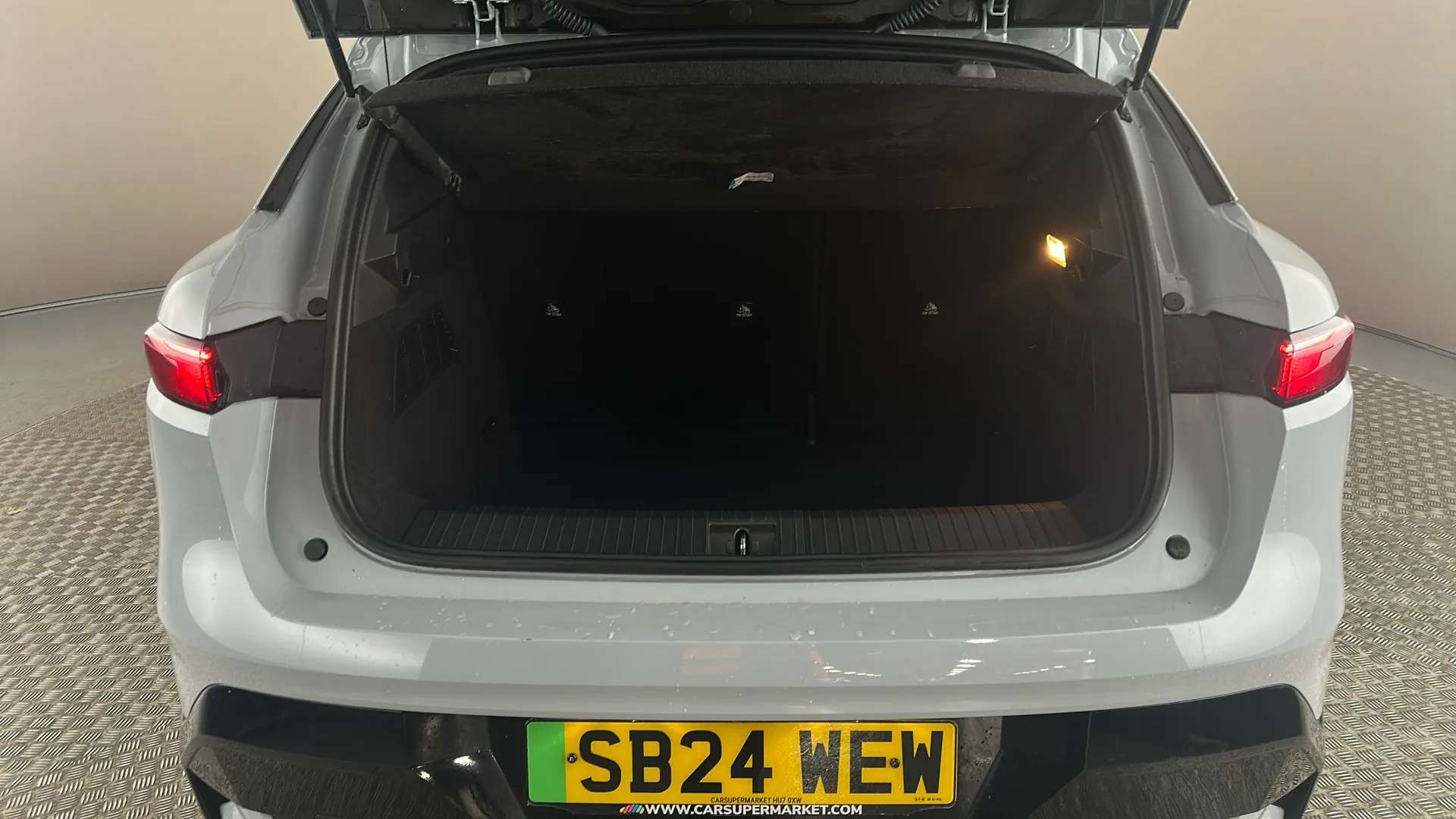 2024 RENAULT MEGANE E-TECH 2024 RENAULT MEGANE E-TECH